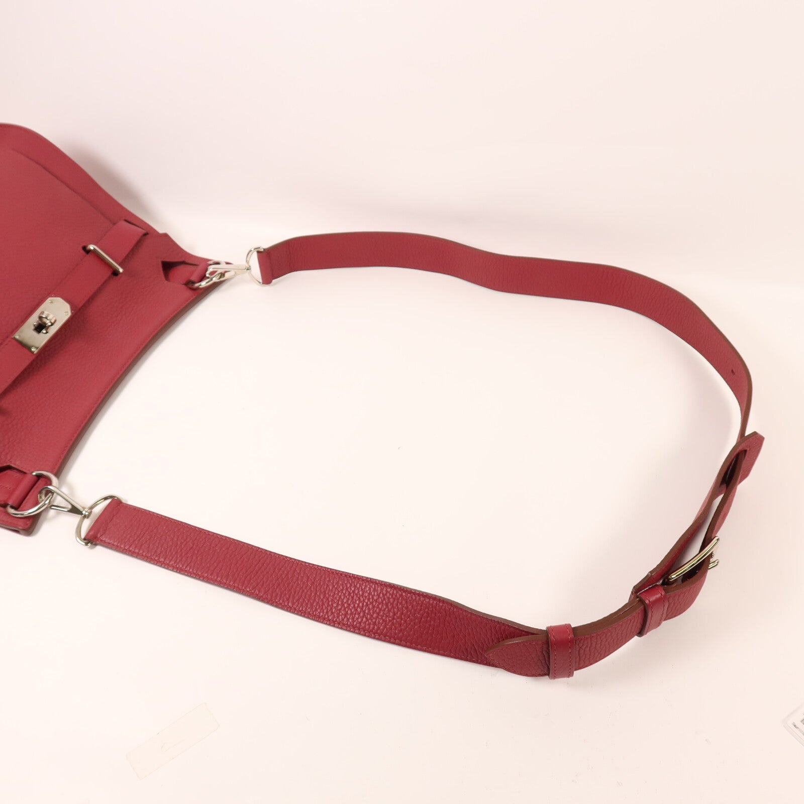 HERMES Clemence皮革Jypsiere 31肩背袋Rouge Grenade