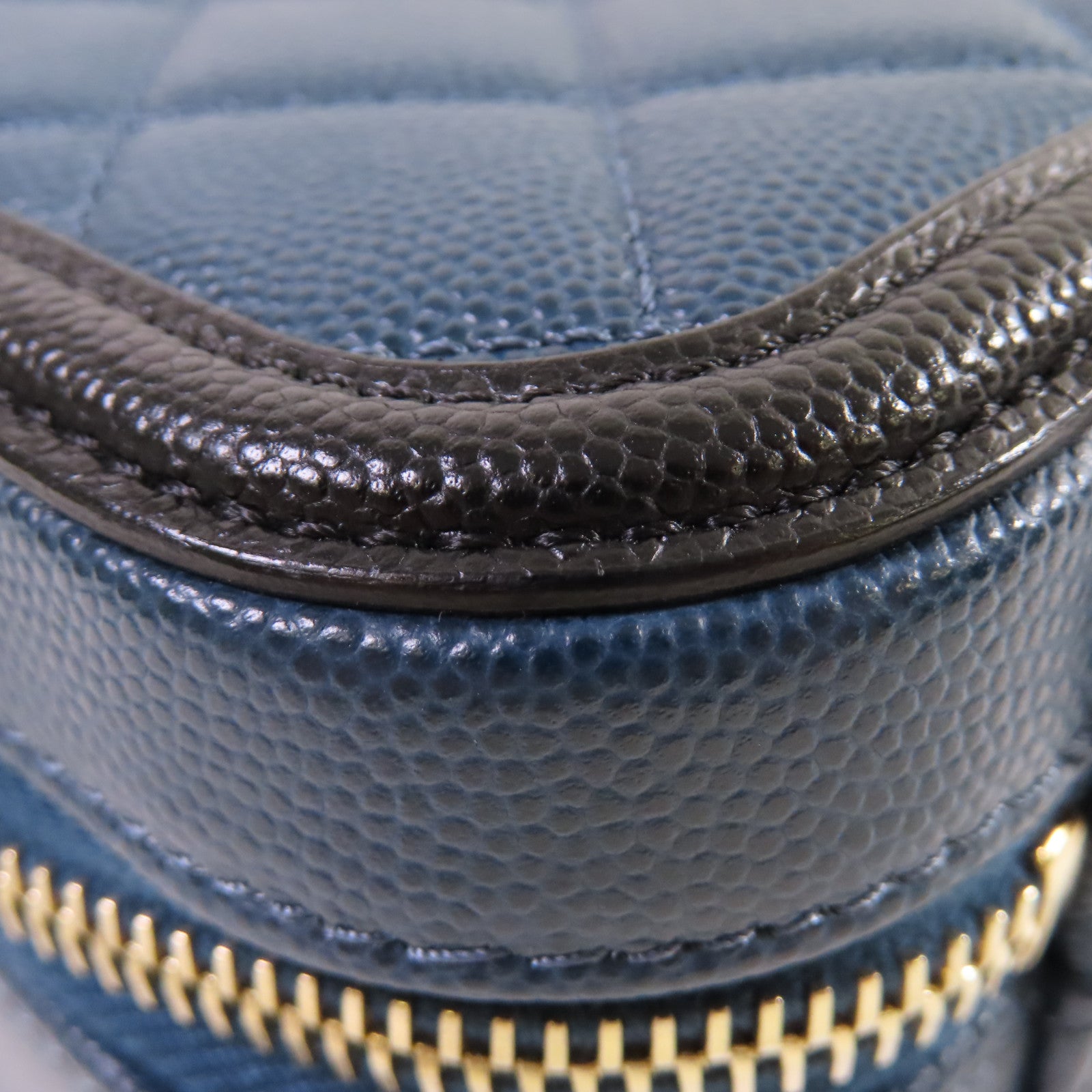 CHANEL 【激減優惠】菱格Caviar皮革Vanity Chain 2Way Shoulder Bag金扣鏈帶手挽肩背兩用袋寶藍色/黑色