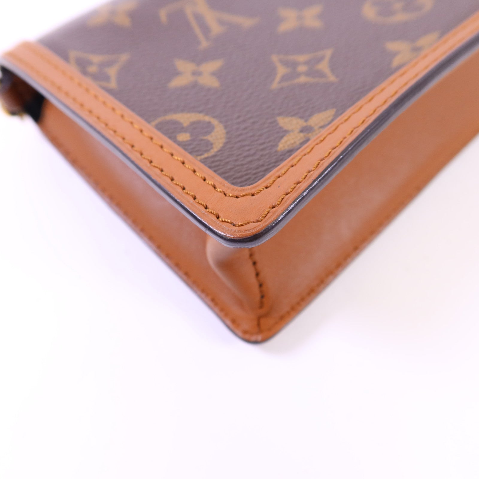 LOUIS VUITTON Monogram Reverse Dauphine肩背袋