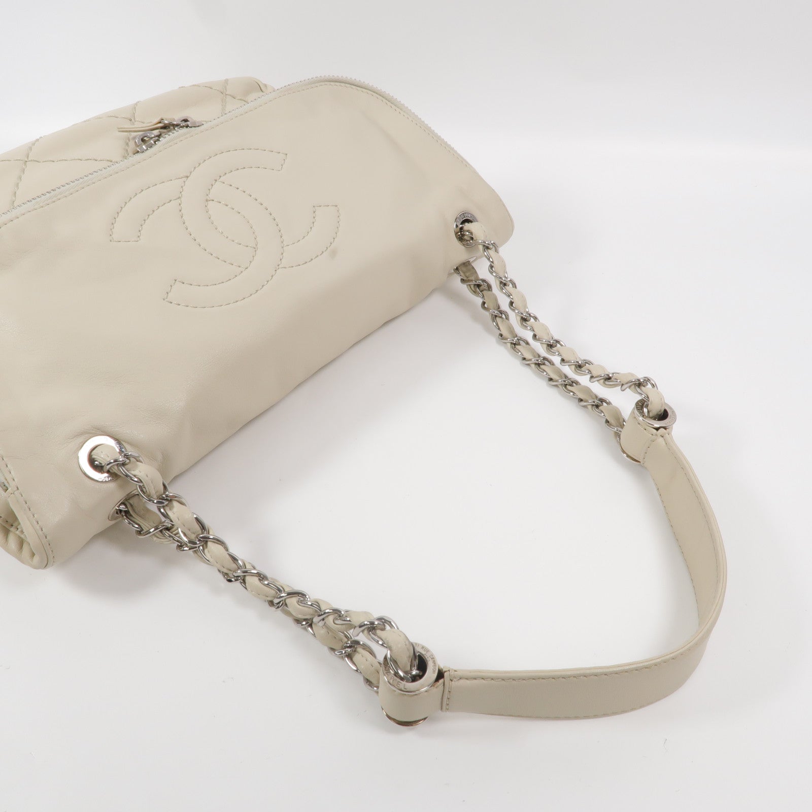 CHANEL 牛皮皮革Chain Shoulder鏈帶肩背袋