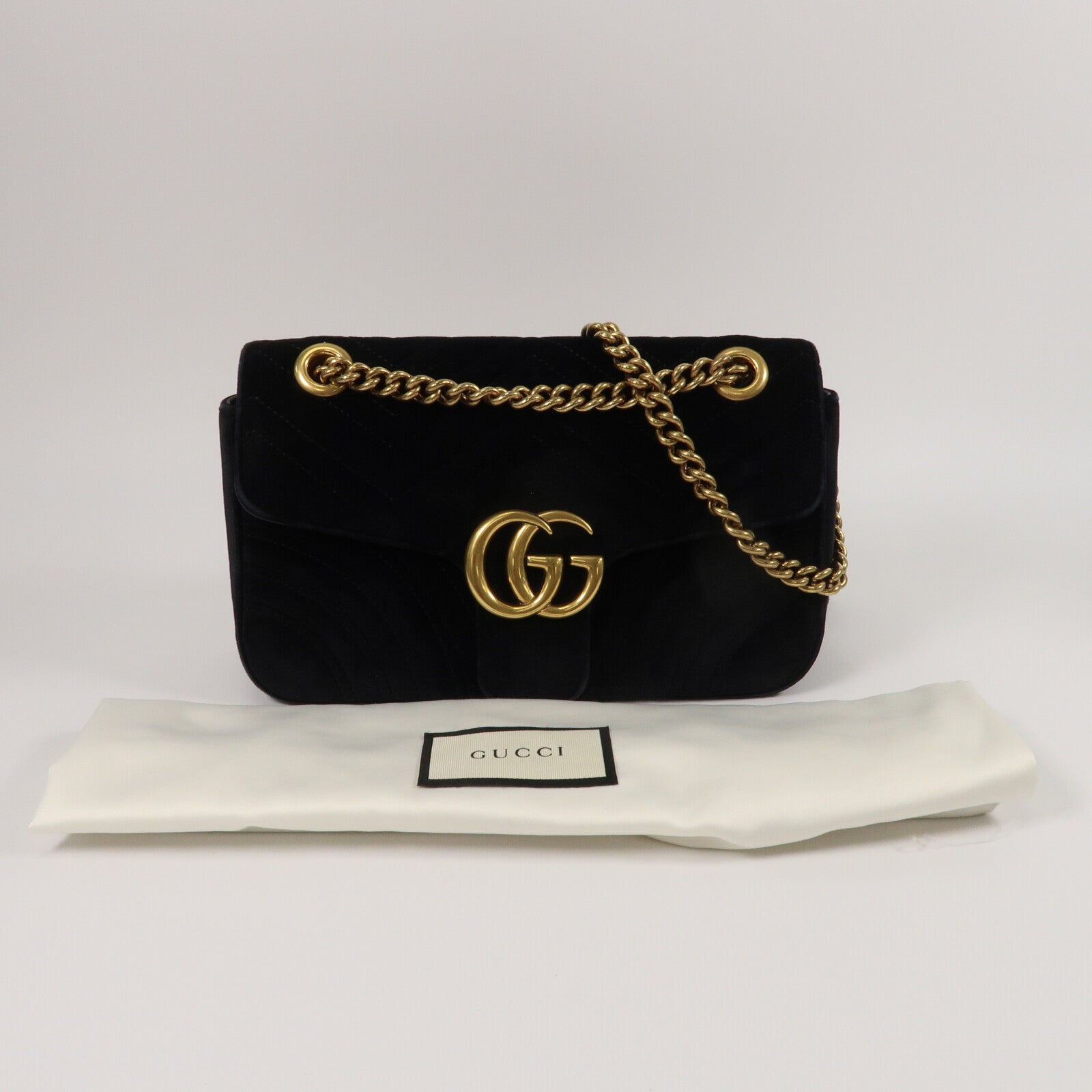 GUCCI 天鵝絨GG Marmont Shoulder Bag鏈帶肩背袋