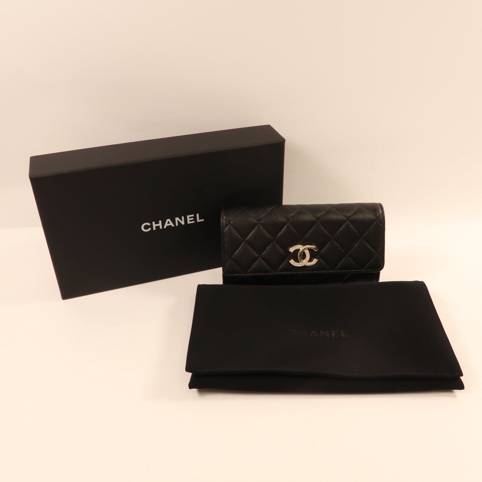 CHANEL 牛皮皮革Wallet金扣長錢包黑色