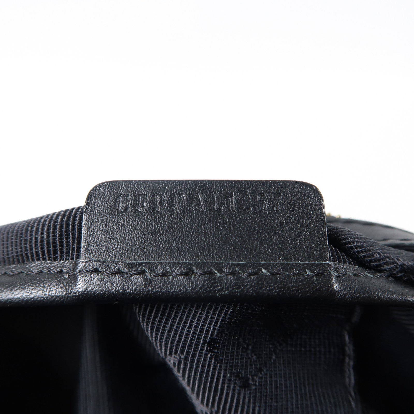 BURBERRY 尼龍Chain Backpack金扣鏈帶背包黑色