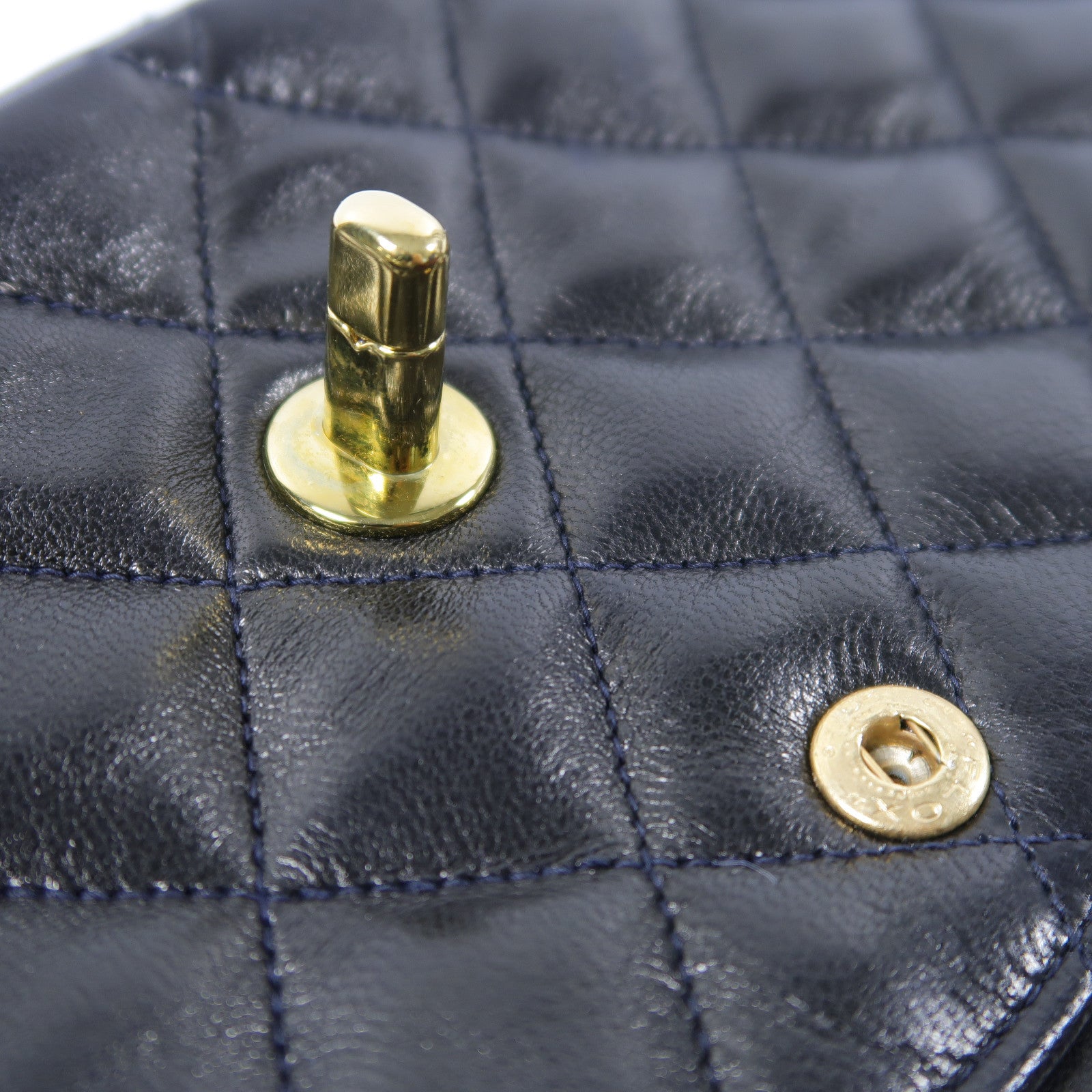 CHANEL 【激減優惠】菱格羊皮皮革Classic 25金扣鏈帶肩背袋黑色