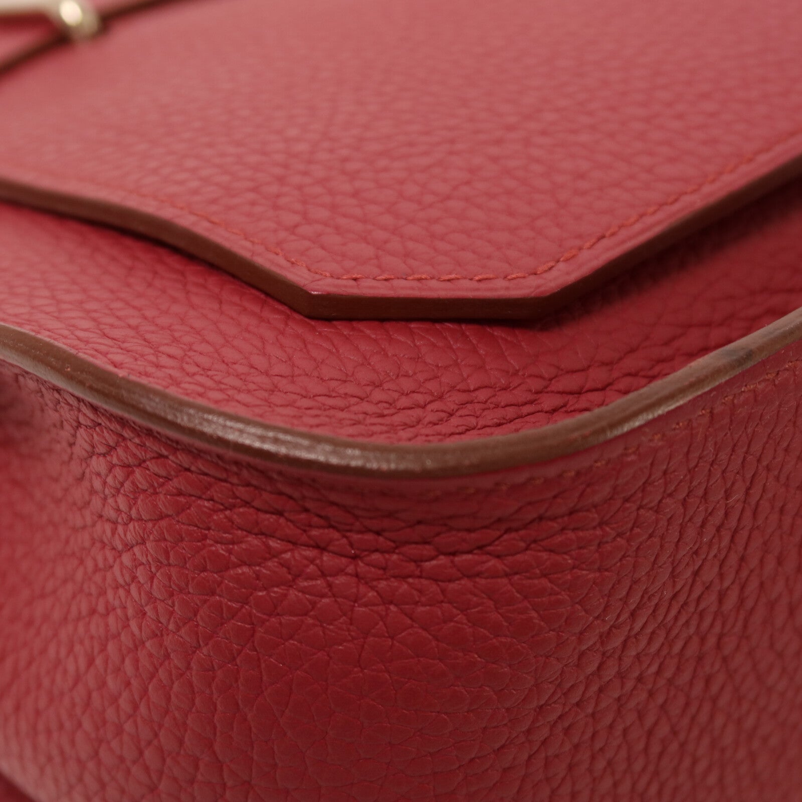HERMES Clemence皮革Jypsiere 31肩背袋Rouge Grenade