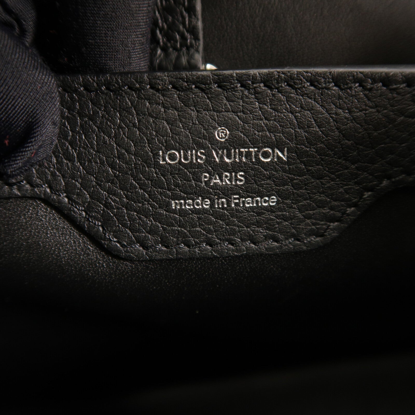 LOUIS VUITTON Taurillon Capucines MM手挽肩背兩用袋