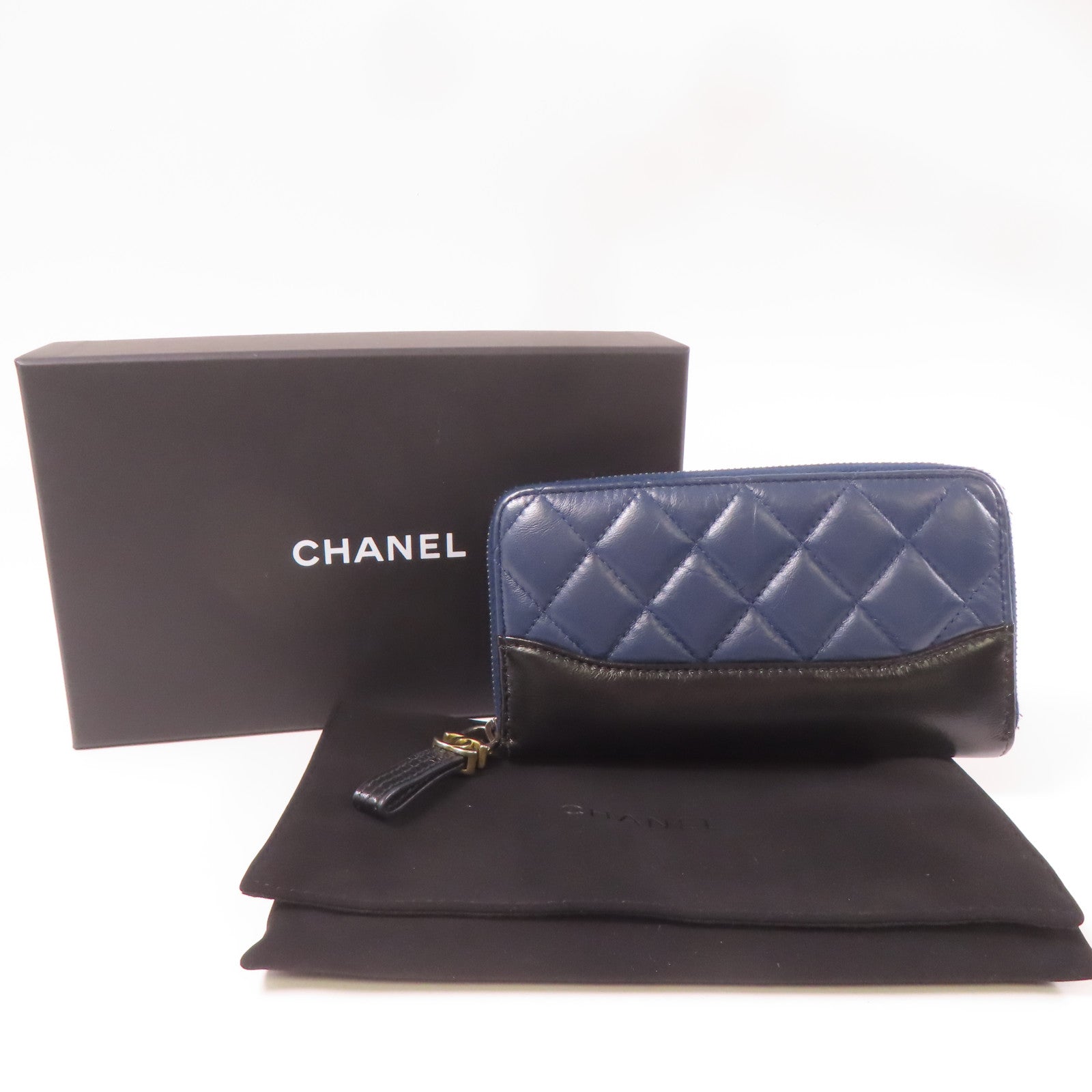 CHANEL 【激減優惠】菱格牛皮皮革Wallet銀扣錢包深藍色/黑色