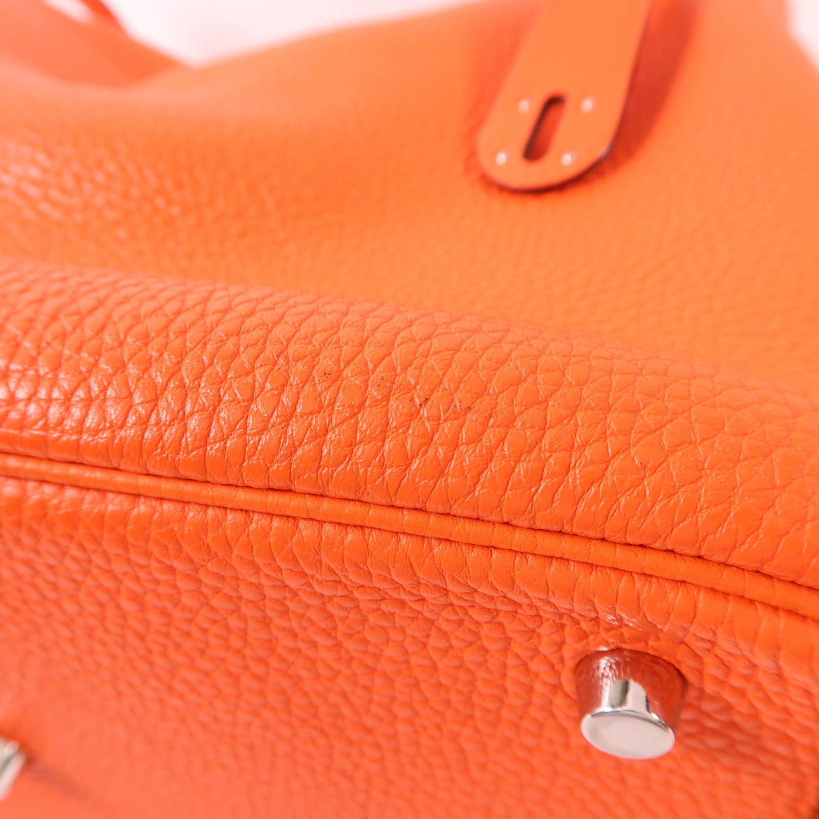 HERMES 皮革Lindy 30銀扣手挽肩背兩用袋9T Capucine