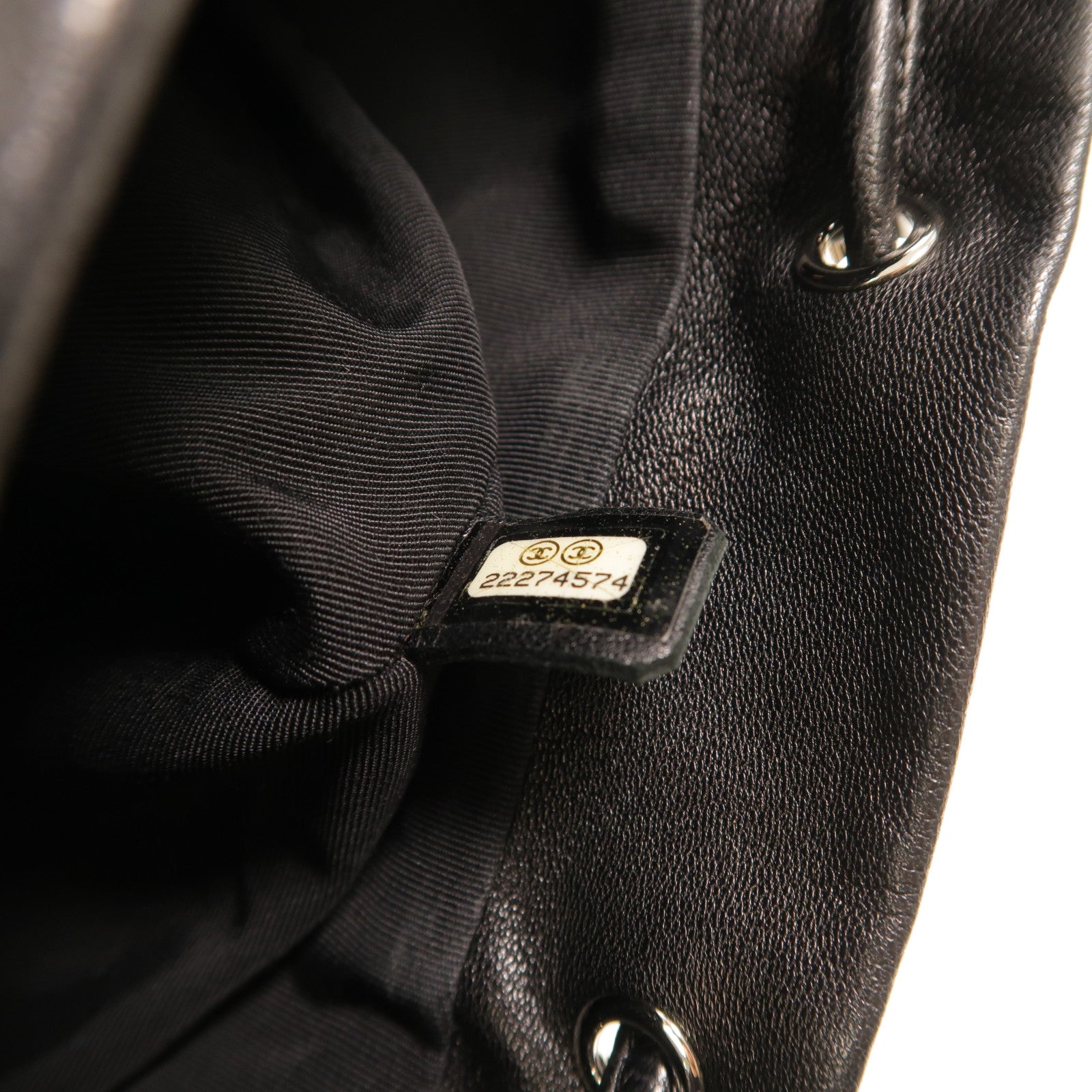 CHANEL 羊皮皮革Urban Spirit Backpack背包