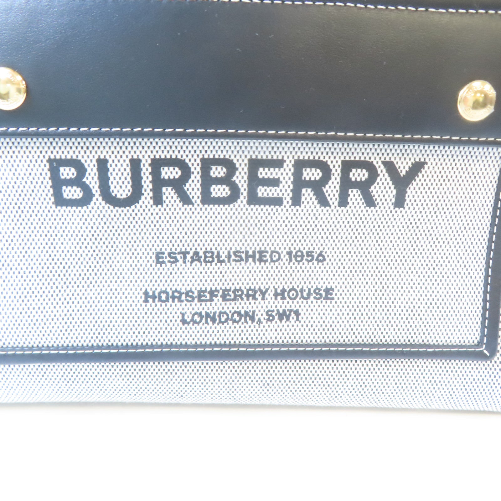 BURBERRY 【激減優惠】帆布/皮革Freya Tote Bag金扣手挽袋黑色/白色