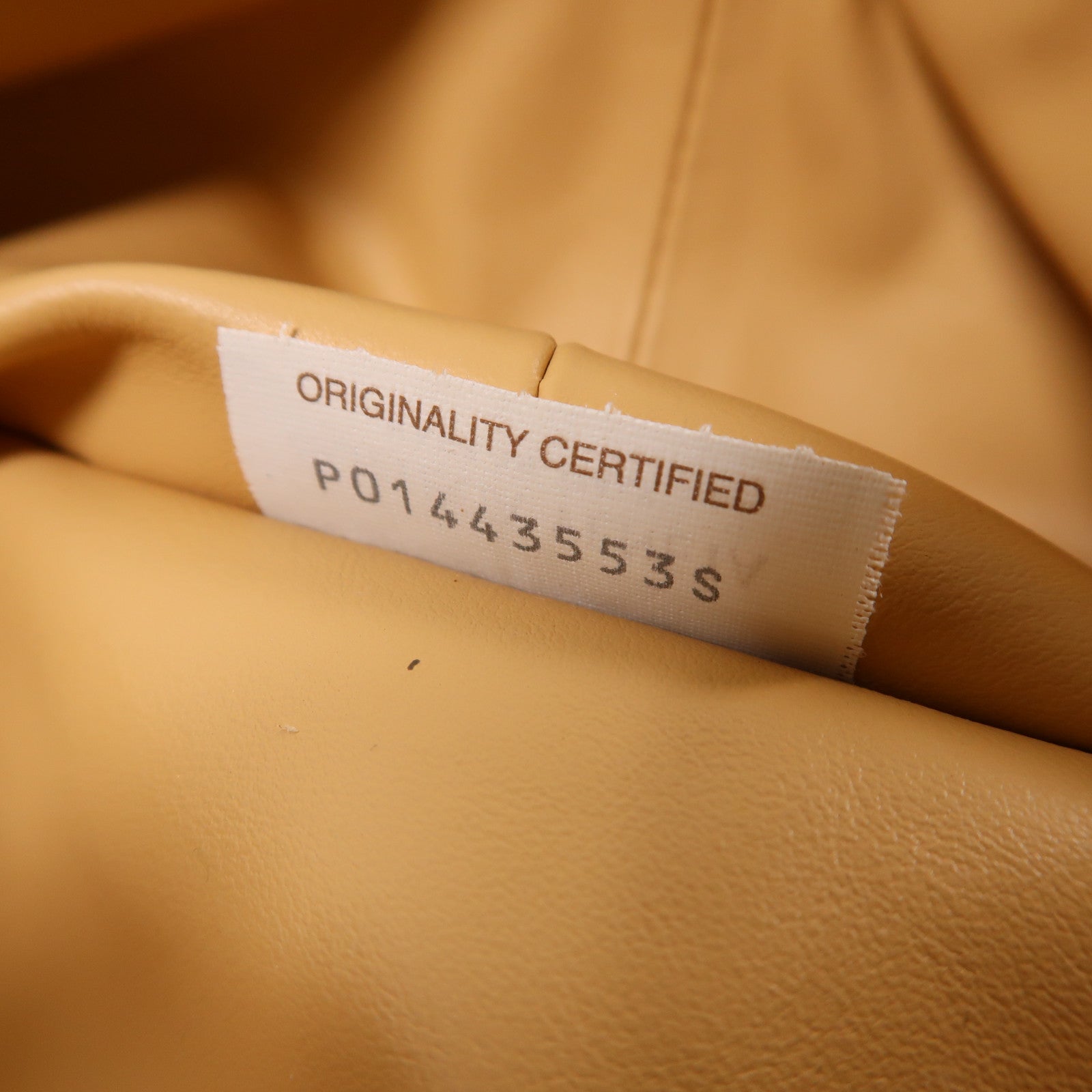 BOTTEGA VENETA 羊皮皮革Mini Double Knot金扣手挽袋