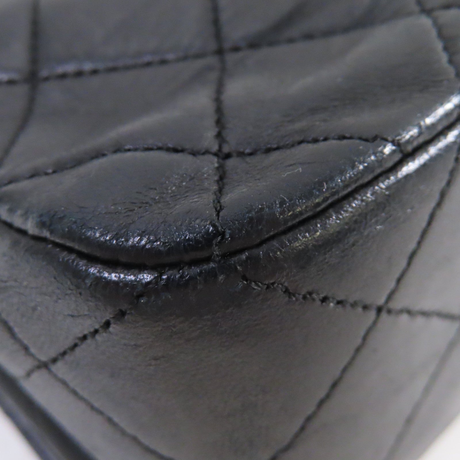 CHANEL 菱格羊皮皮革Vintage Classic Chain Shoulder Bag金扣鏈帶肩背袋黑色