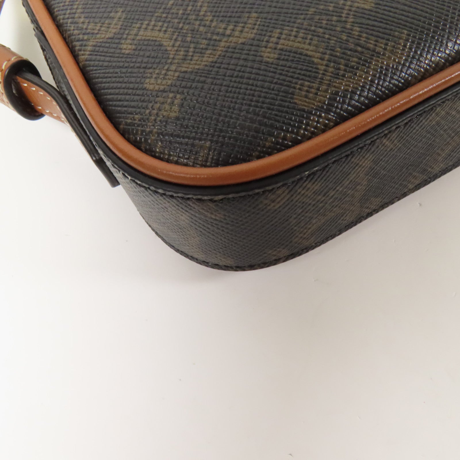 CELINE 【激減優惠】塗層帆布Shoulder Bag金扣肩背袋