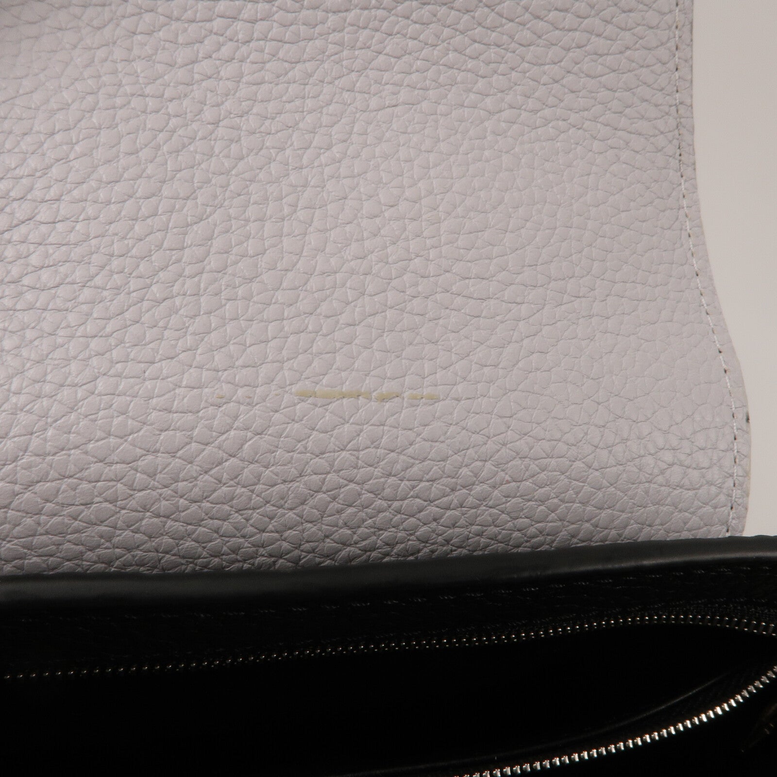 LOUIS VUITTON Taurillon Capucines MM手挽肩背兩用袋