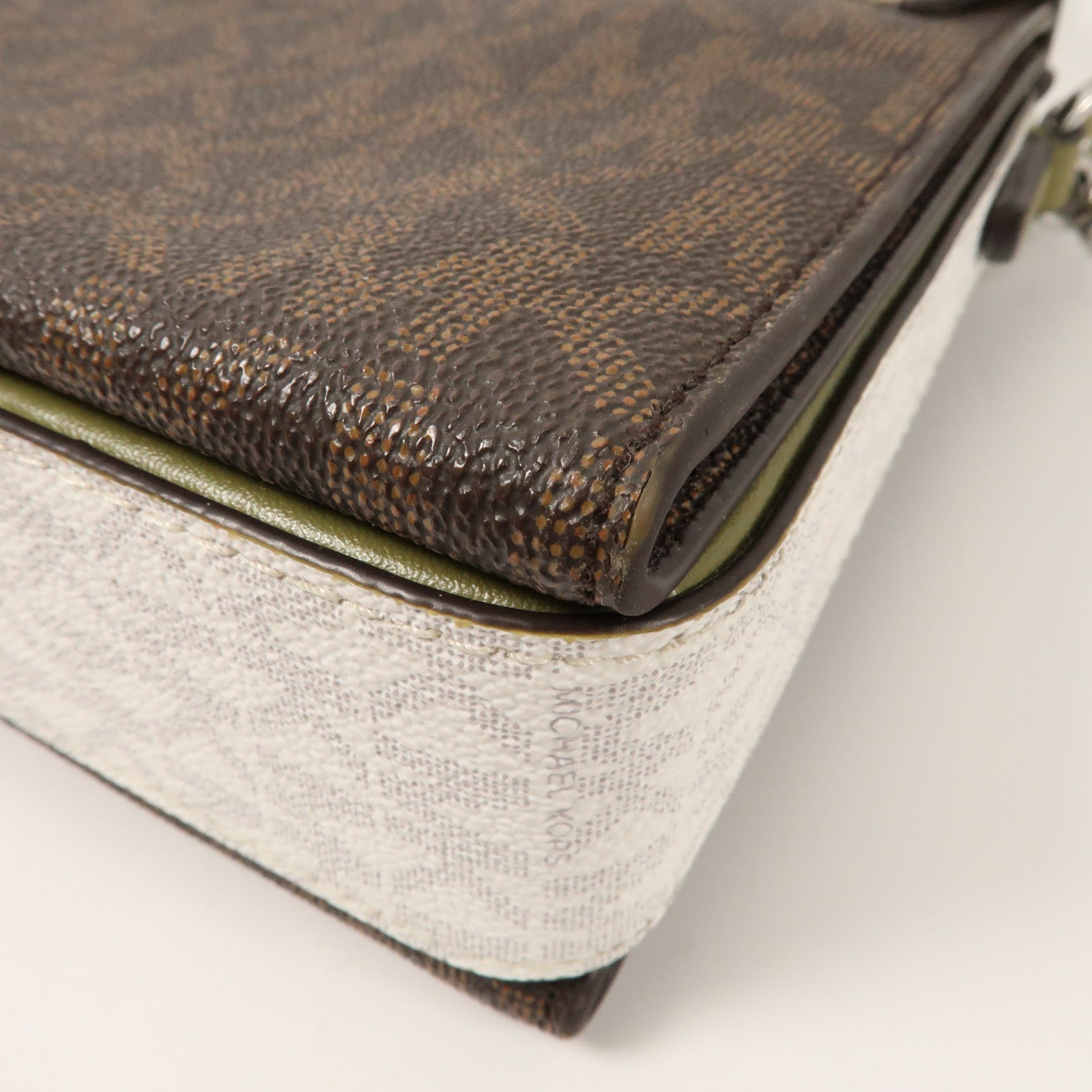 Michael Kors 塗層帆布Shoulder Bag銀扣手挽肩背兩用袋
