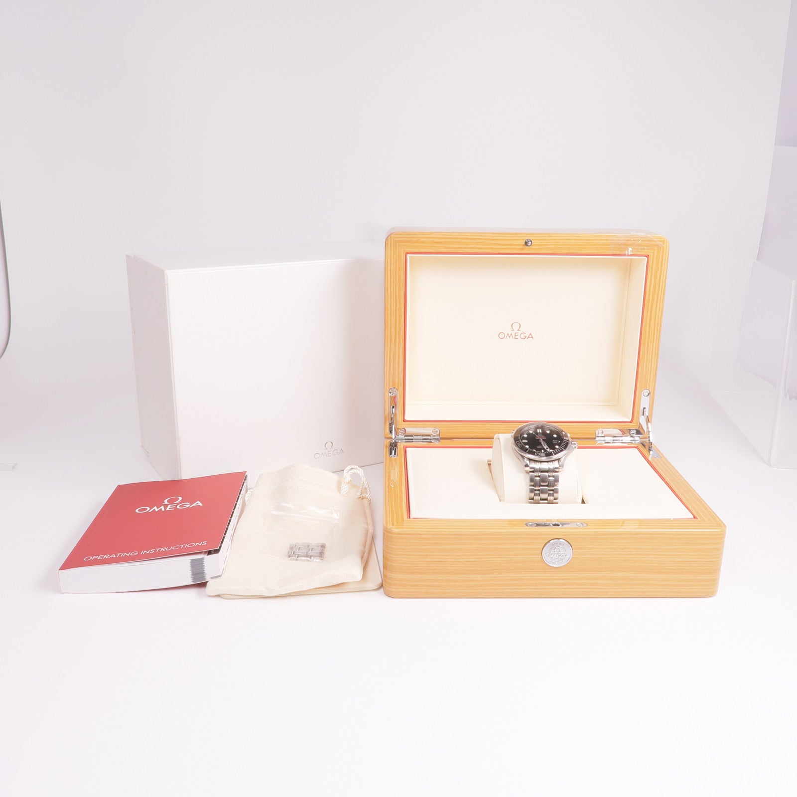 OMEGA Seamaster Diver 21230412001003