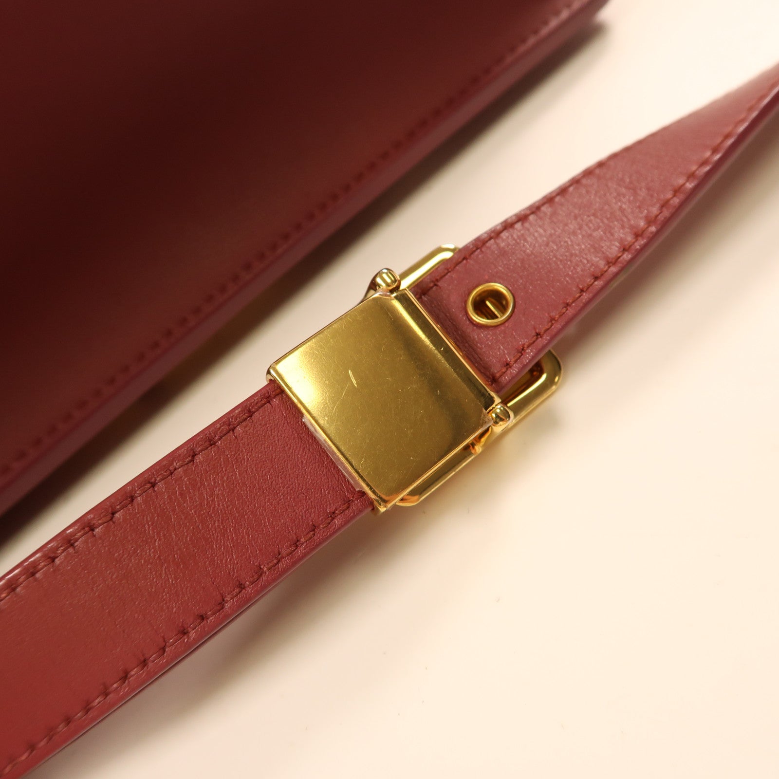 Dior 【激減優惠】牛皮皮革30 Montaigne金扣肩背袋紅色