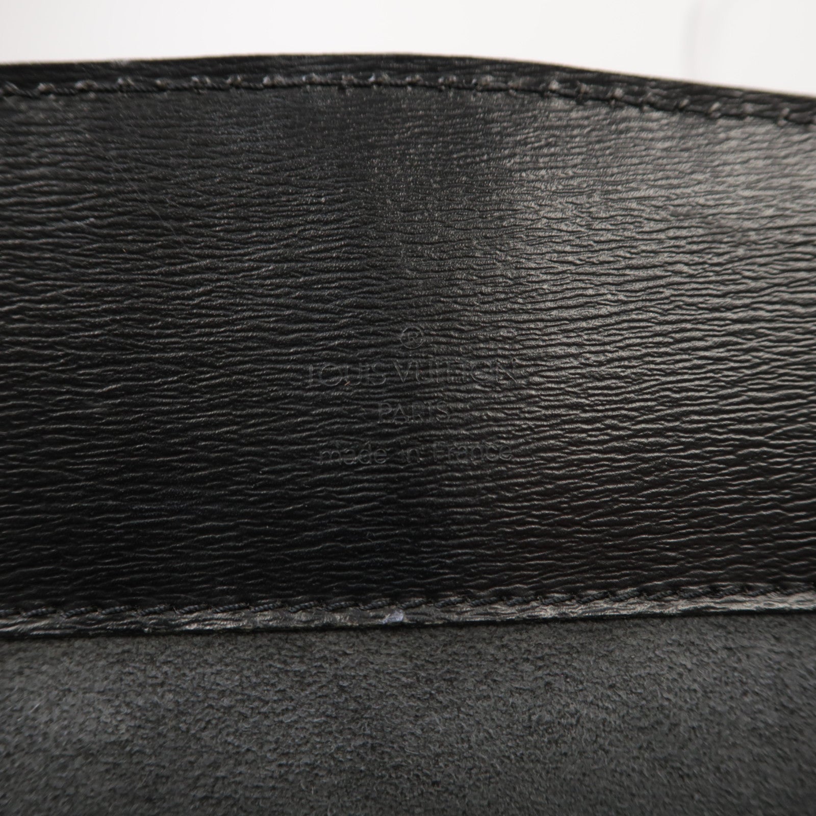 LOUIS VUITTON Epi Cluny金扣肩背袋黑色