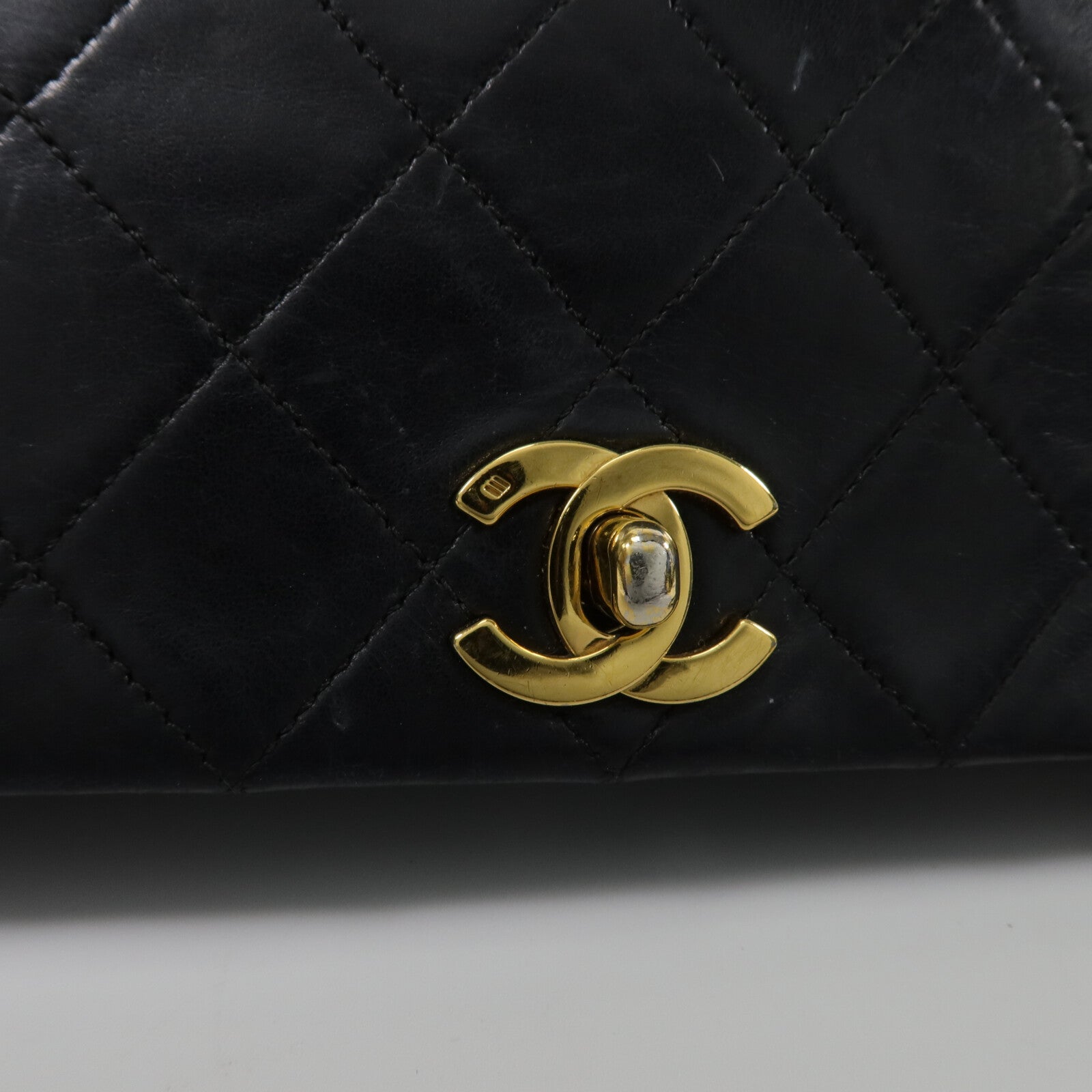 CHANEL 羊皮皮革Vintage Chain Shoulder鏈帶肩背袋