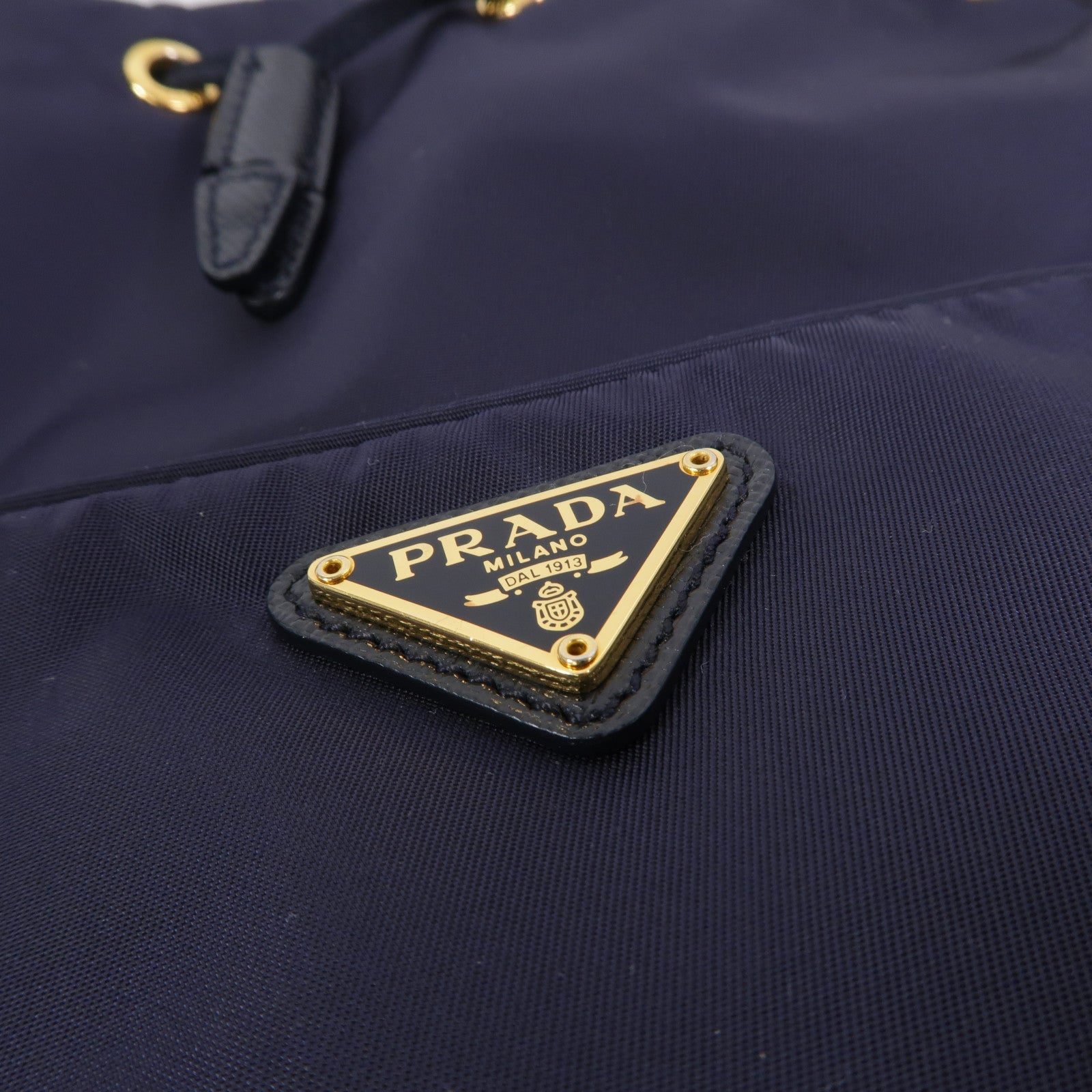 PRADA 尼龍Bucket Bag手挽肩背兩用袋