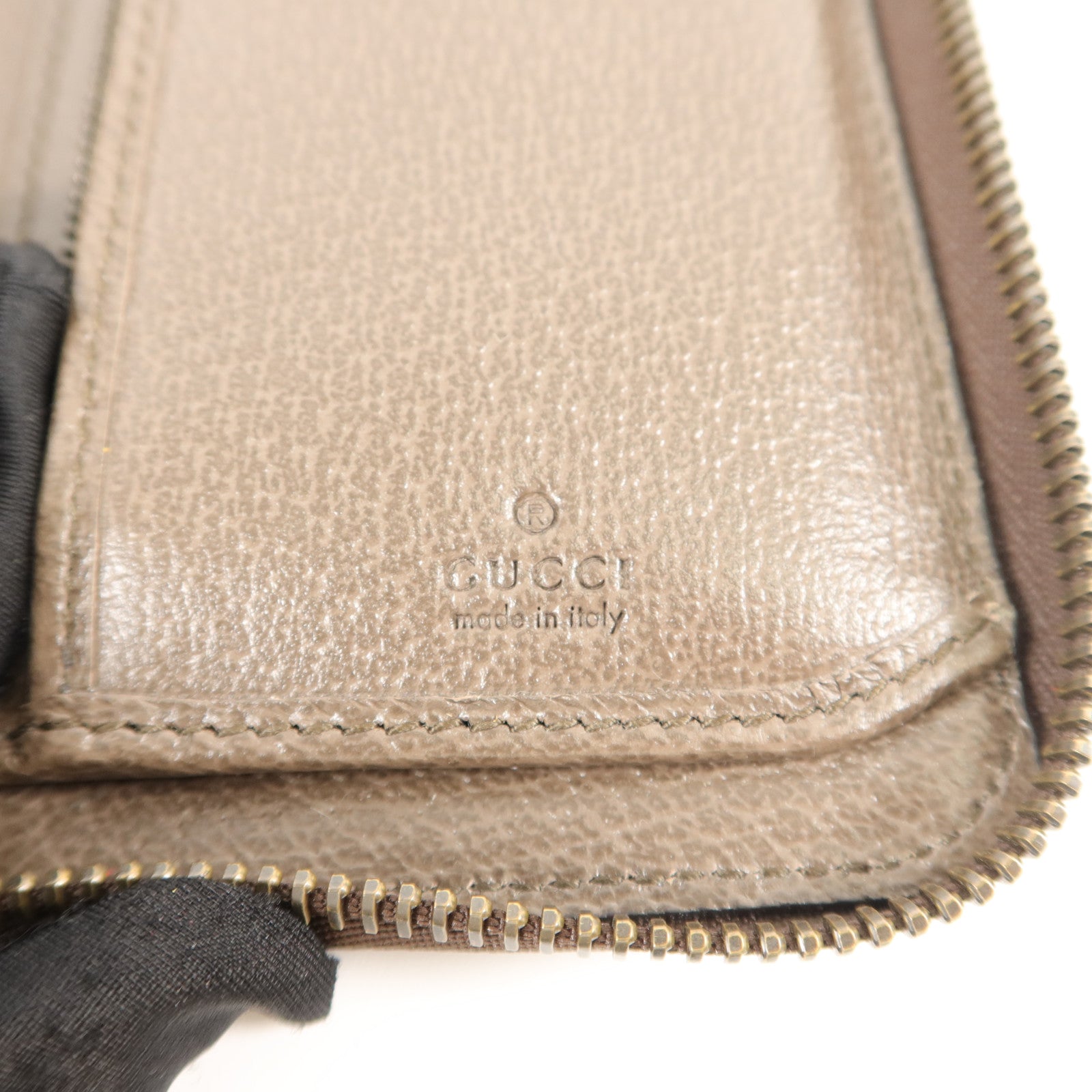 GUCCI 塗層帆布Zipper Long Wallet長錢包