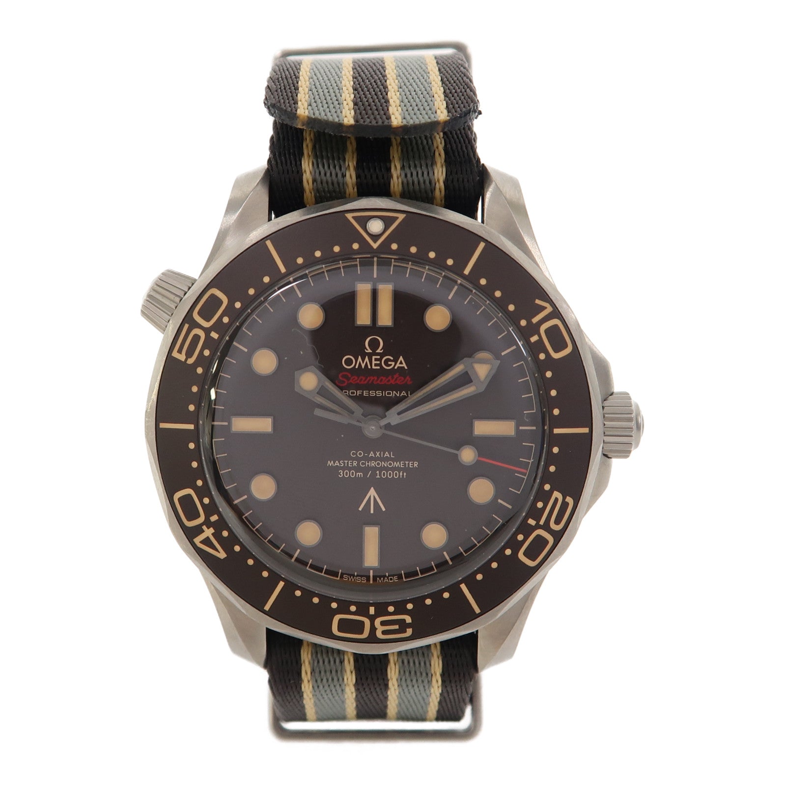 OMEGA Seamaster Diver 300M鈦金屬/Nato錶帶手錶自動機芯黑色
