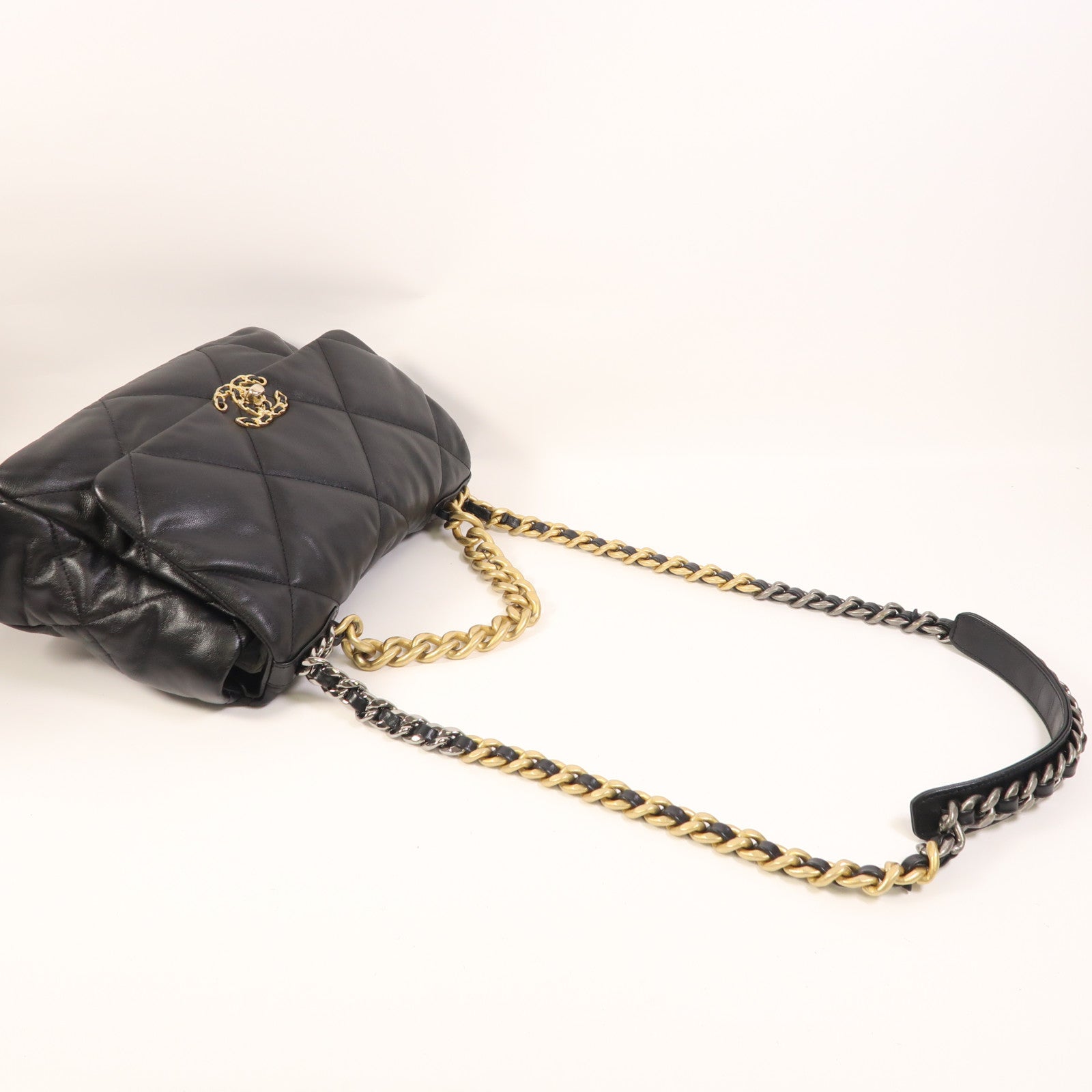 CHANEL 【激減優惠】羊皮皮革C19手挽肩背兩用袋
