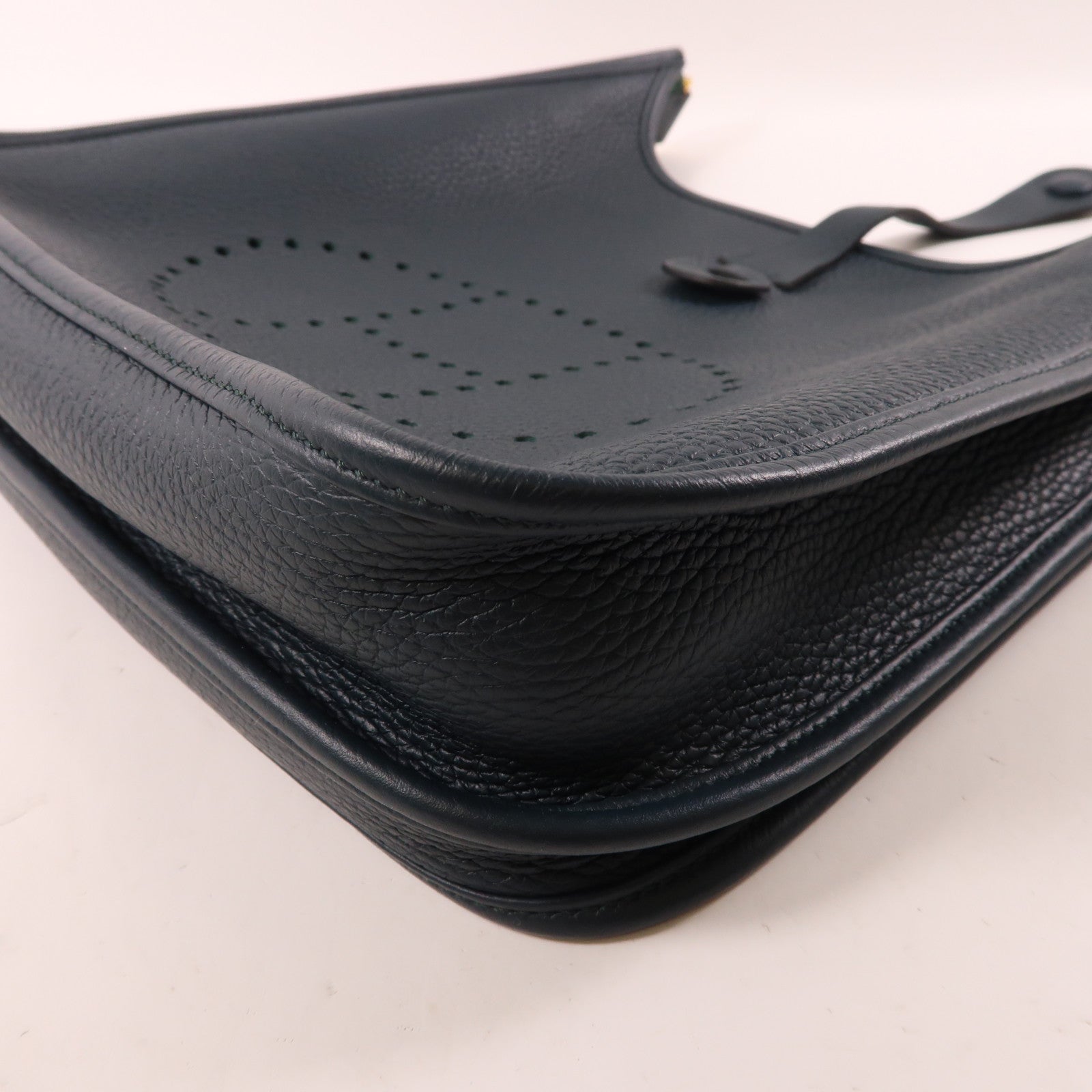 HERMES Clemence皮革Evelyne PM金扣肩背袋vert cypress墨綠色