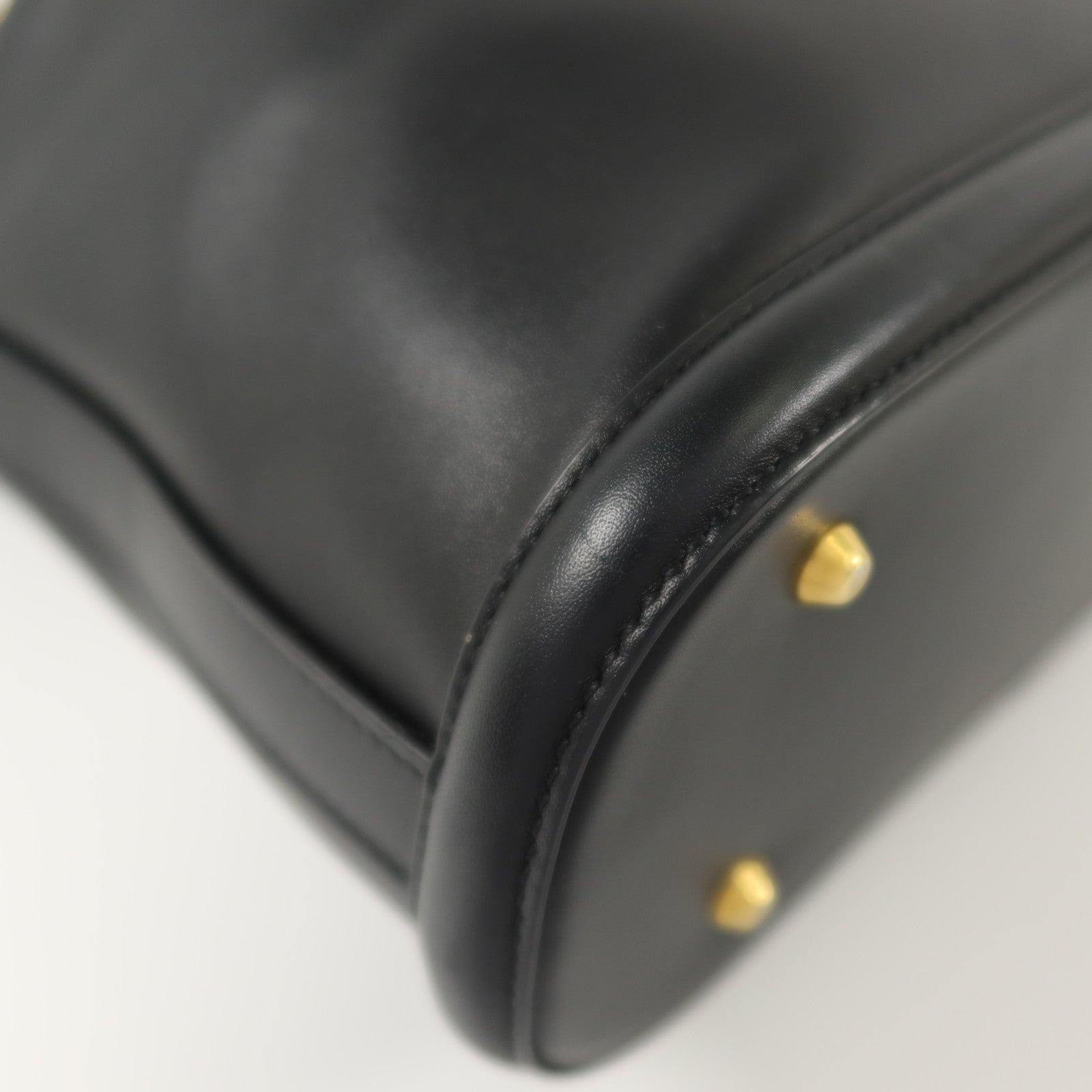 Dior 牛皮皮革Medium C'est Dior Bucket Bag金扣手挽肩背兩用袋
