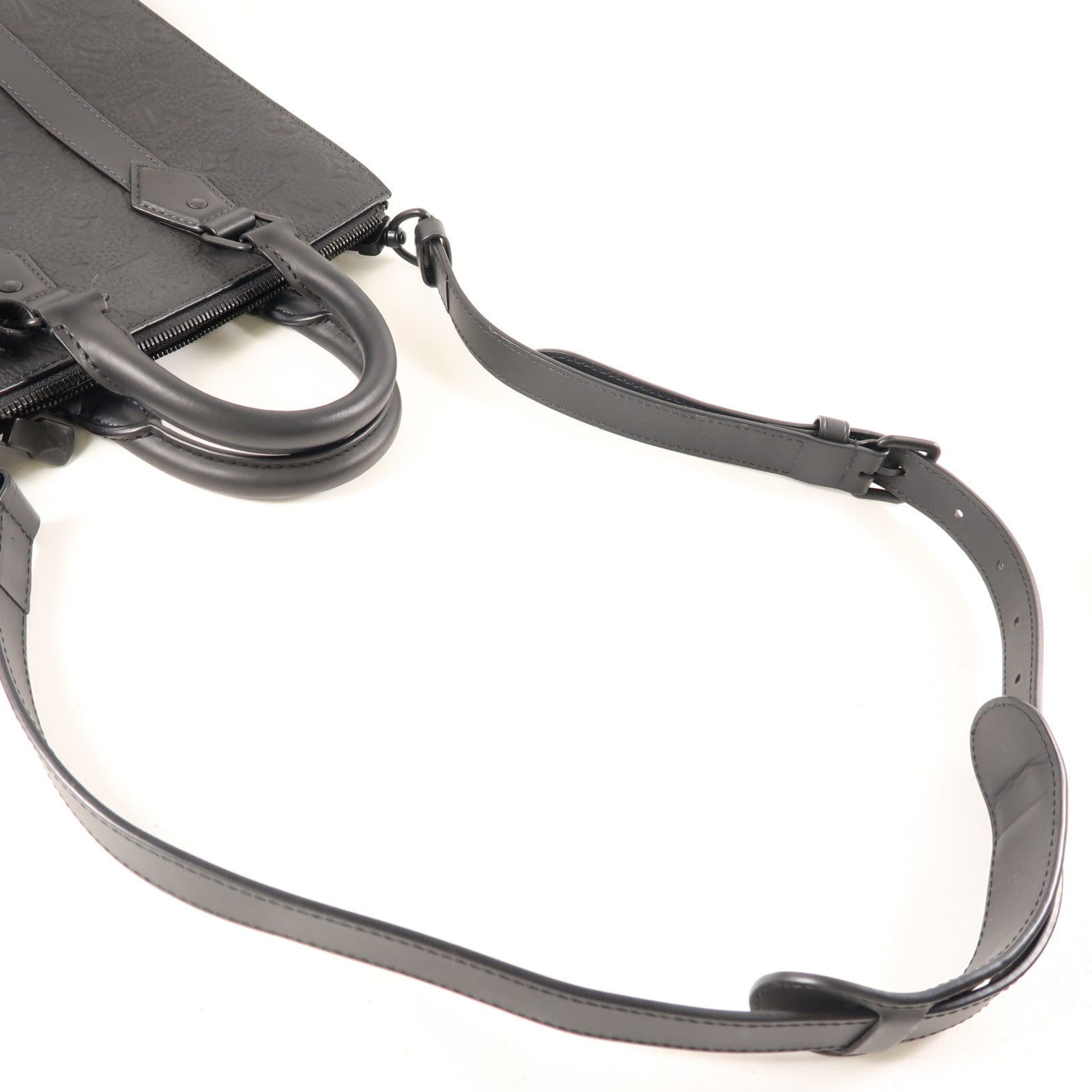 LOUIS VUITTON Taurillon皮革Sac Plat Cross手挽肩背兩用袋黑色