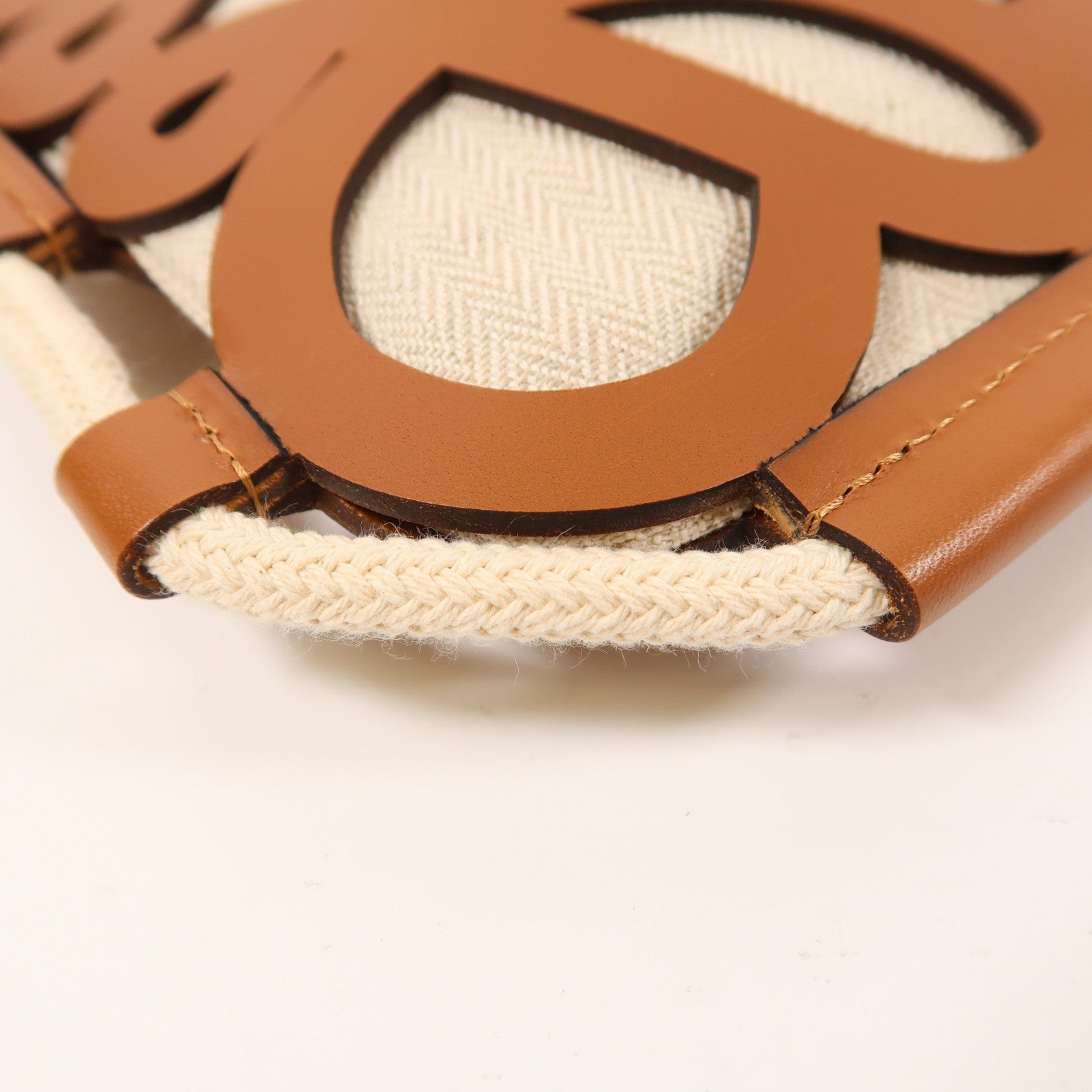 LOEWE 帆布/皮革Cutout肩背袋