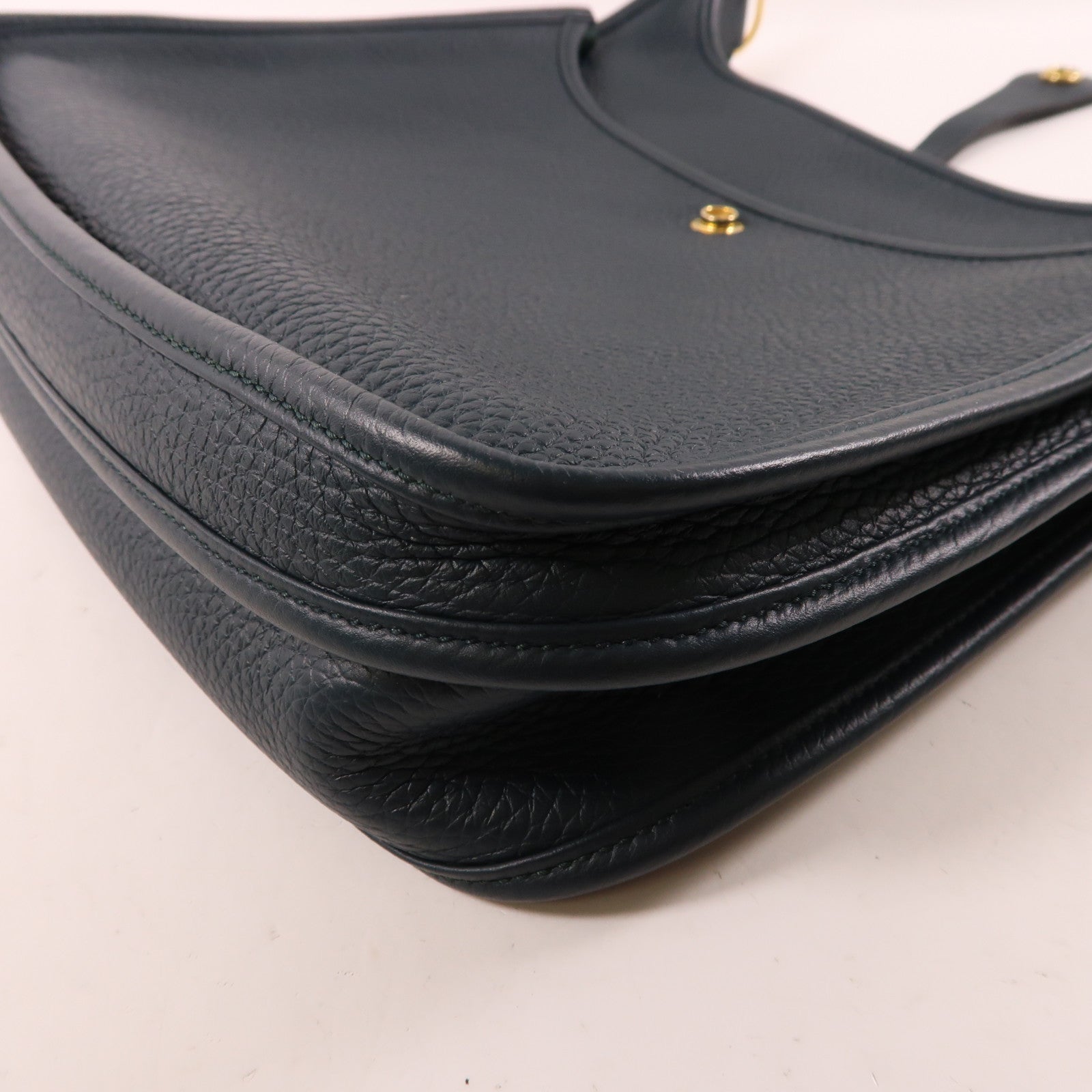 HERMES Clemence皮革Evelyne PM金扣肩背袋vert cypress墨綠色