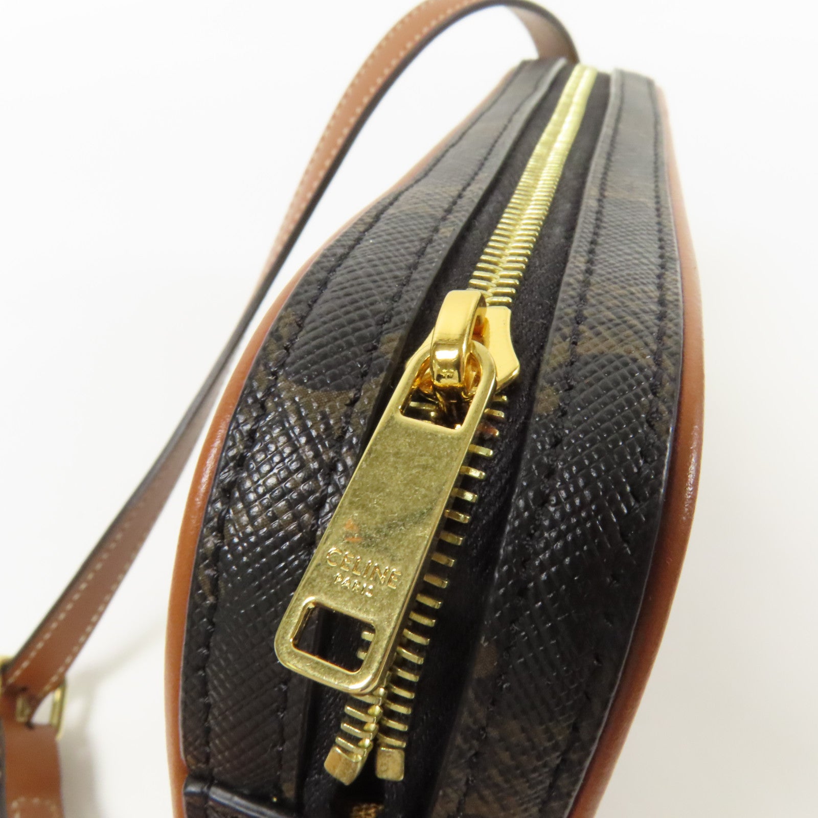 CELINE 【激減優惠】塗層帆布Shoulder Bag金扣肩背袋