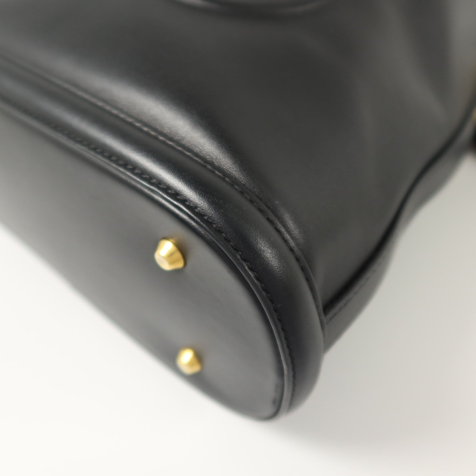 Dior 牛皮皮革Medium C'est Dior Bucket Bag金扣手挽肩背兩用袋