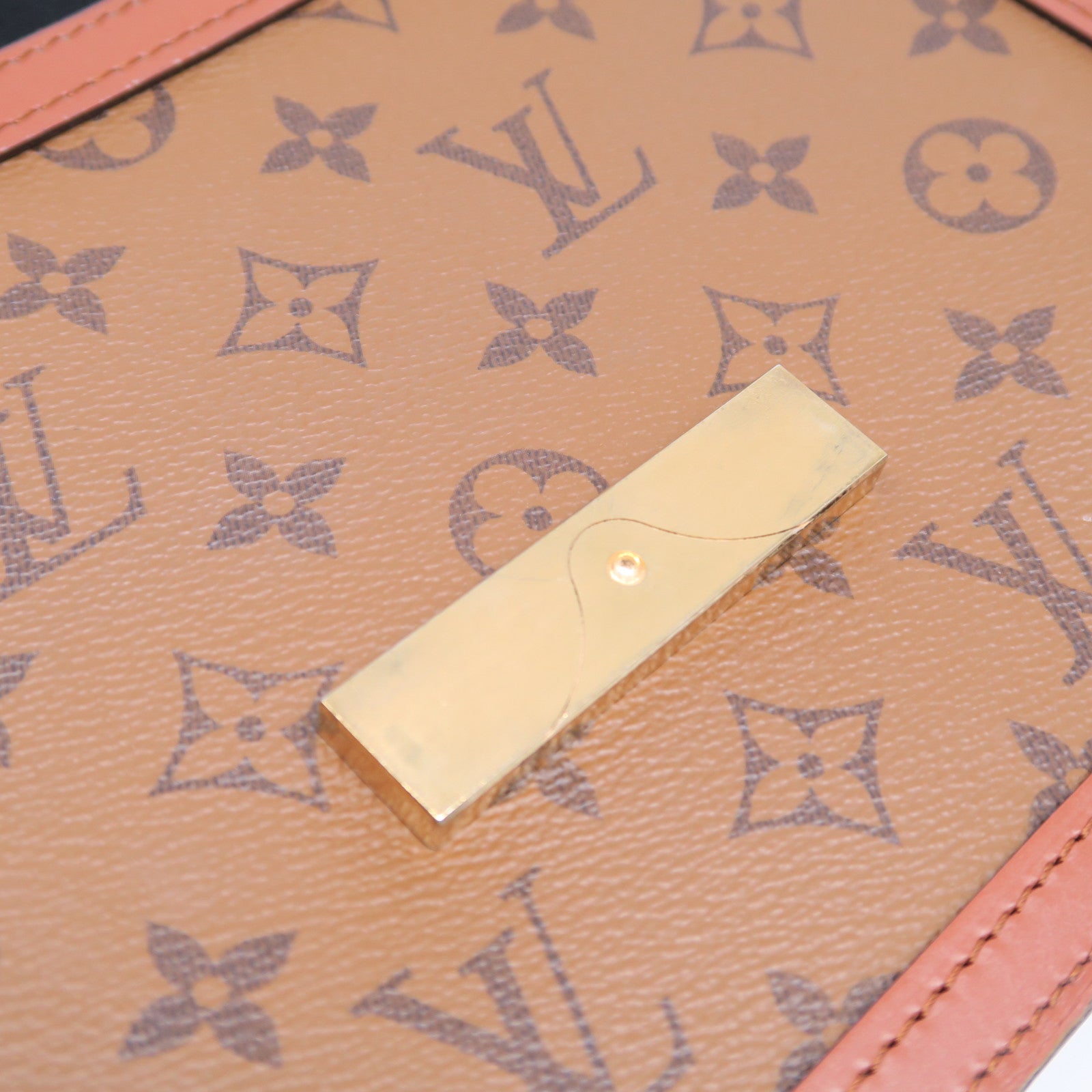 LOUIS VUITTON Monogram Dauphine MM金扣肩背袋啡色