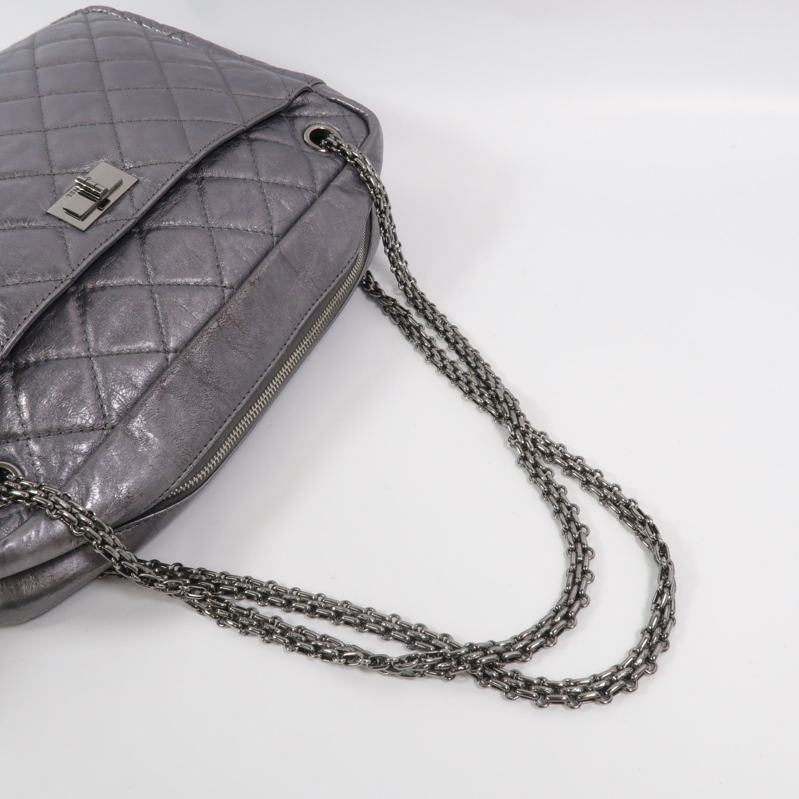 CHANEL 牛皮皮革2.55鏈帶肩背袋