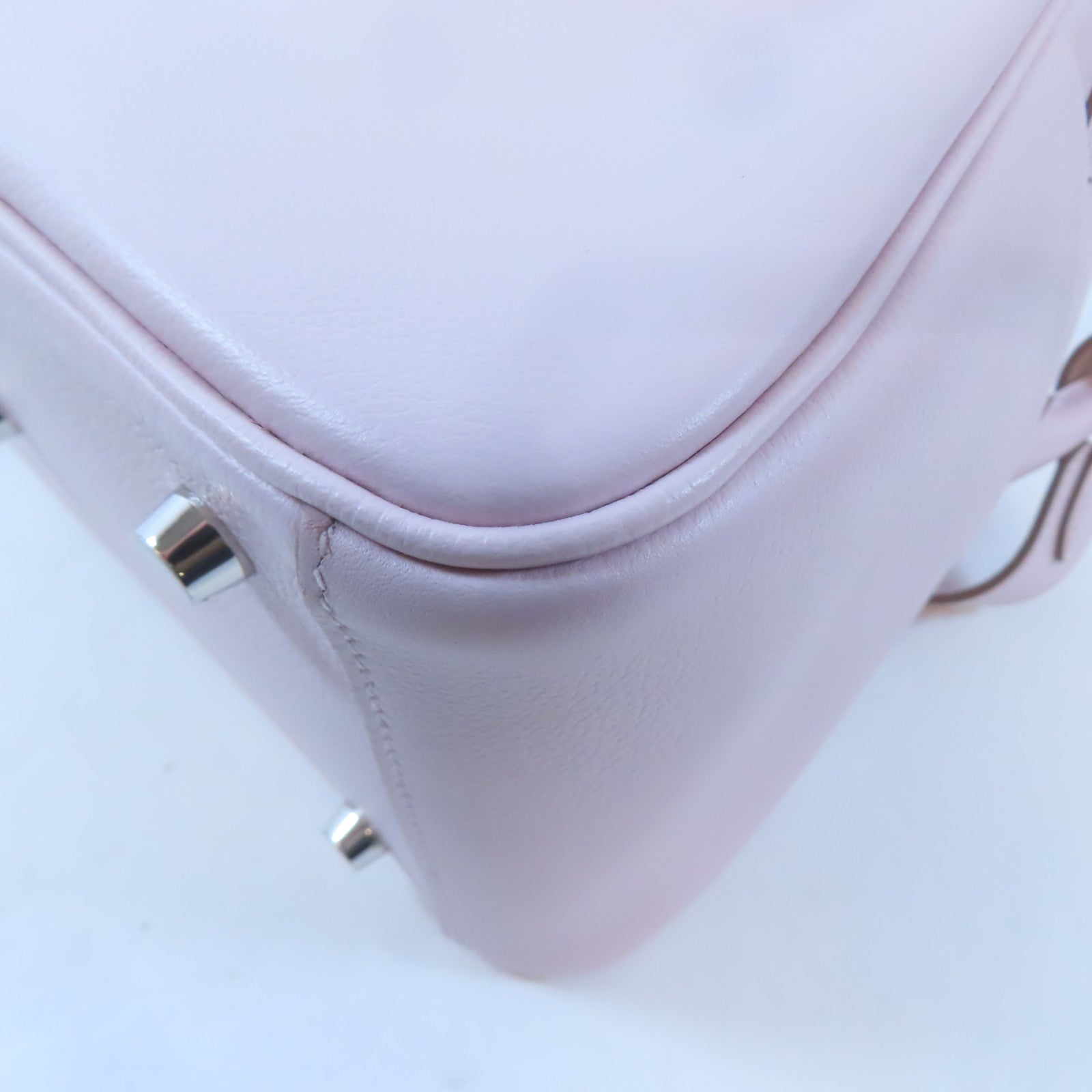 HERMES Evercolor皮革Lindy 26銀扣手挽肩背兩用袋Mauve Pale/淺紫色/New White/白色