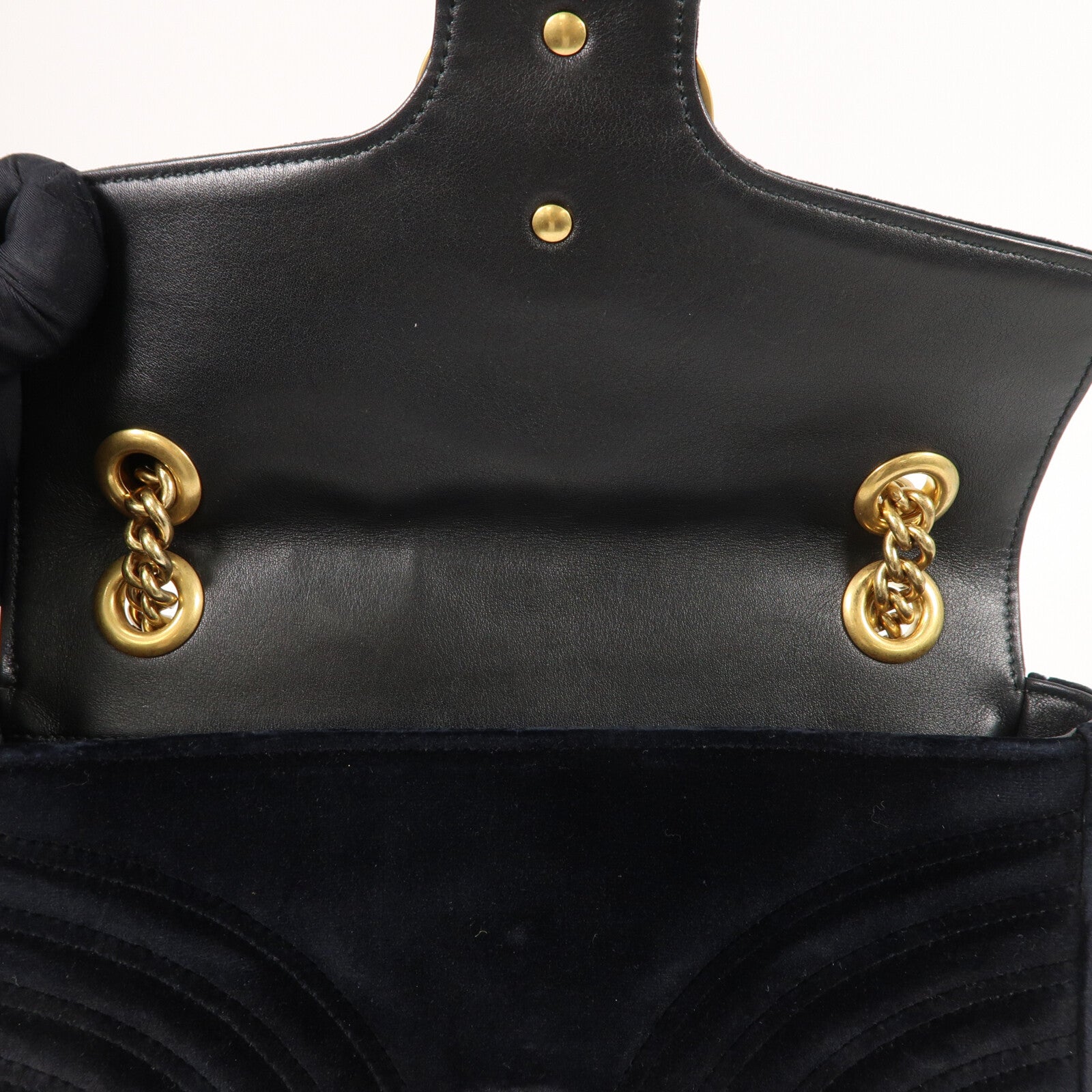 GUCCI 天鵝絨GG Marmont Shoulder Bag鏈帶肩背袋