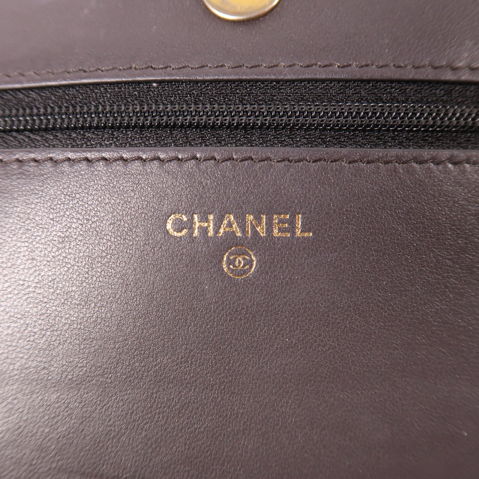 CHANEL 羊皮皮革Woc金扣鏈帶肩背袋紫色