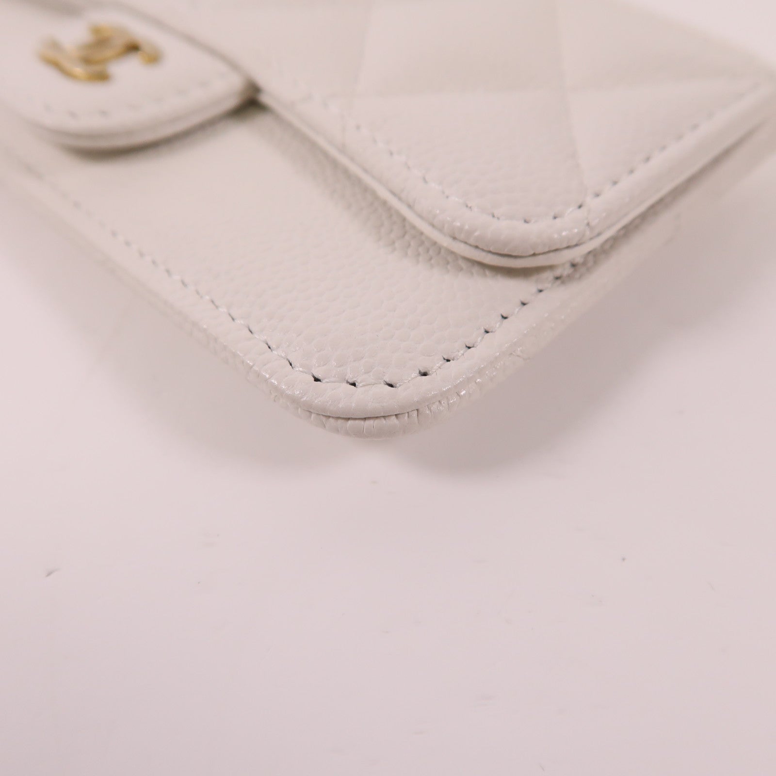 CHANEL CC GHW Card Case Calfskin Leather White