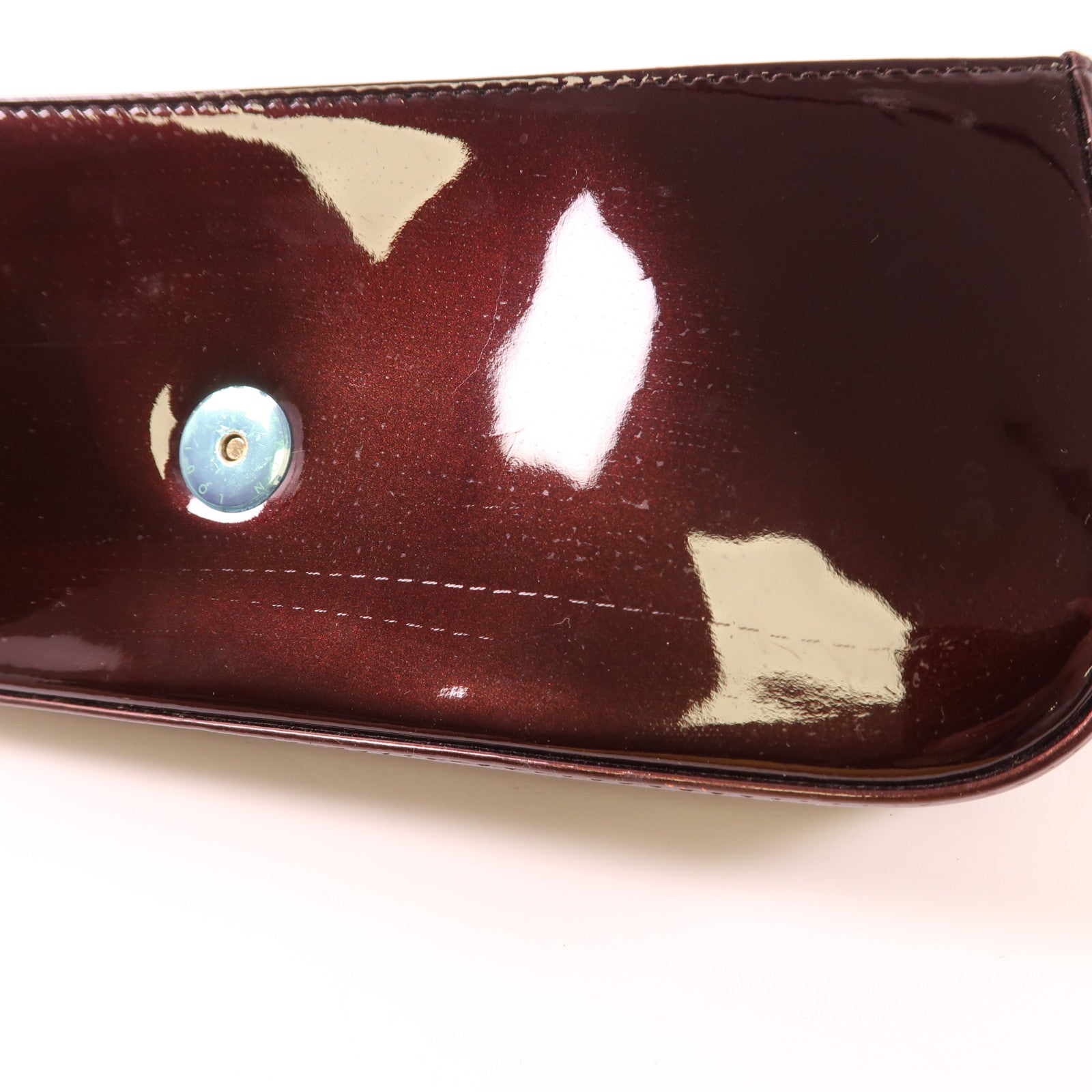 LOUIS VUITTON Vernis Pouchette Sobe金扣手拿包
