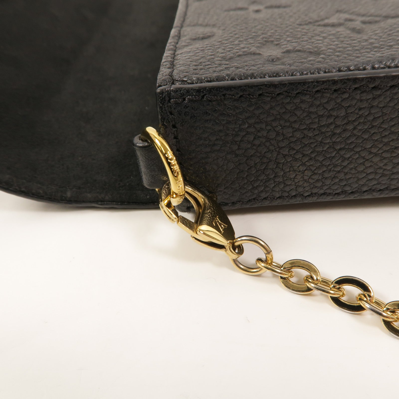 LOUIS VUITTON Monogram Empreinte Felicie Pochette鏈帶肩背袋