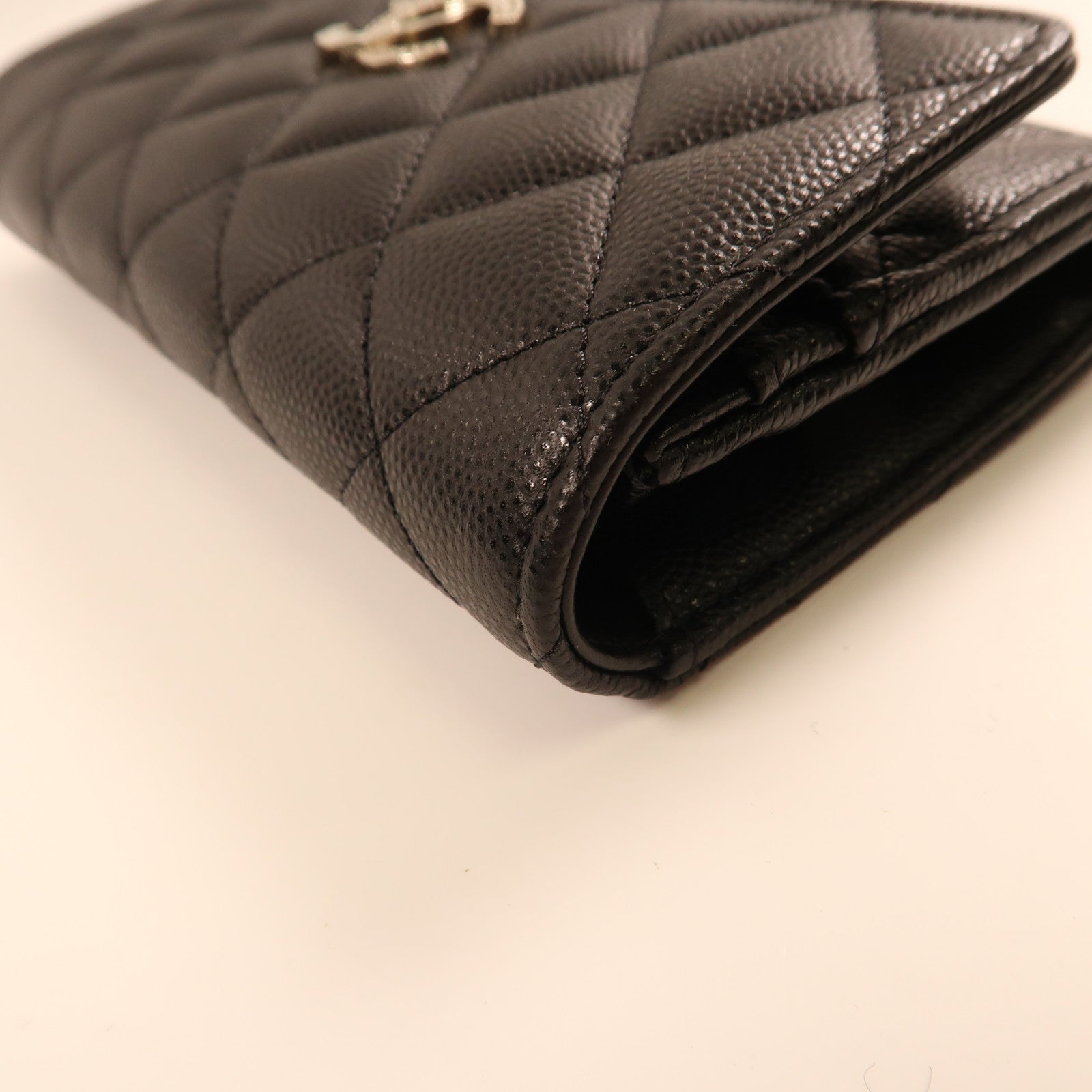 CHANEL 牛皮皮革Wallet金扣長錢包黑色