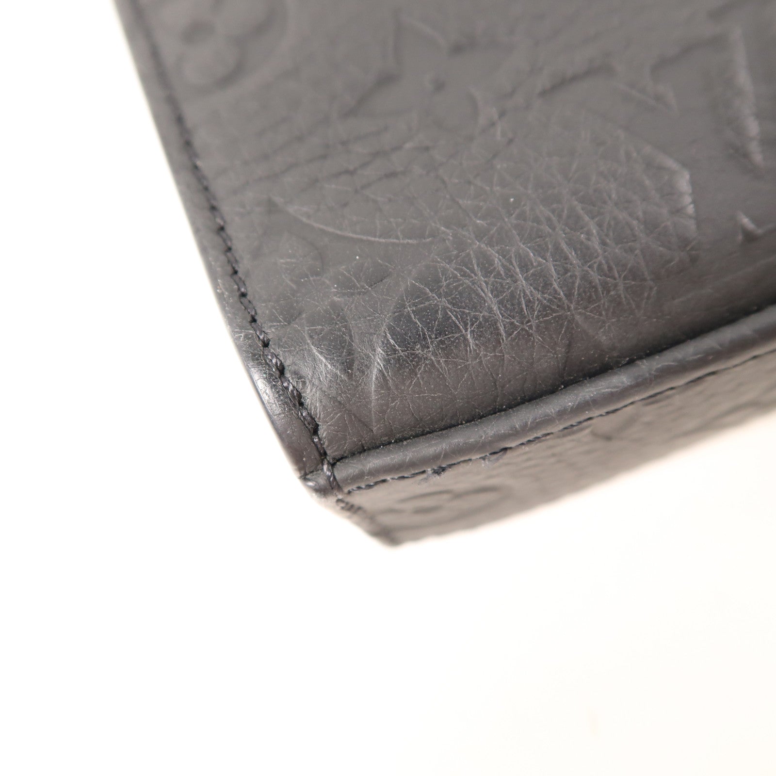 LOUIS VUITTON Taurillon皮革Sac Plat Cross手挽肩背兩用袋黑色