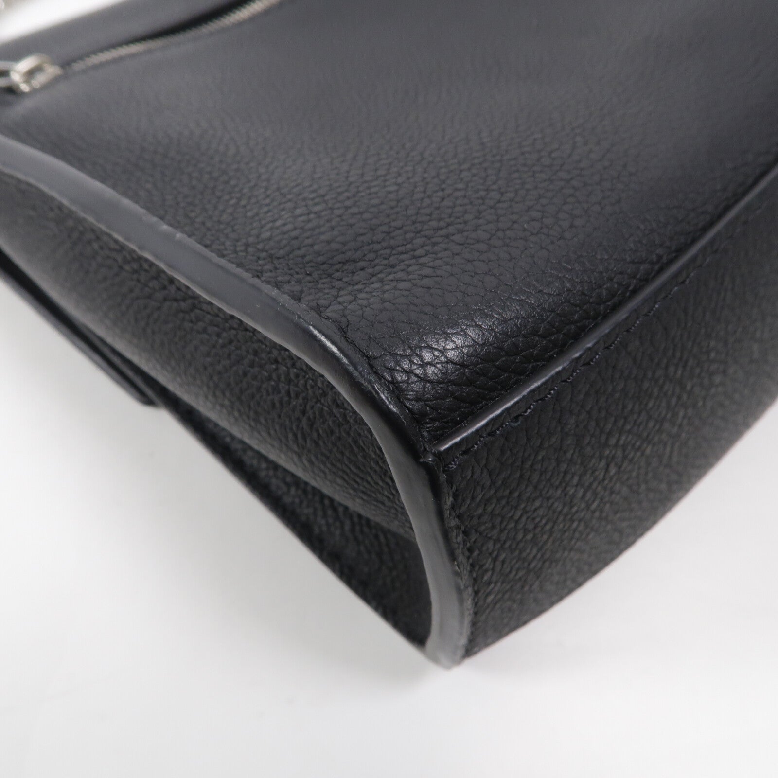 LOUIS VUITTON 牛皮皮革Mylockme銀扣鏈帶肩背袋