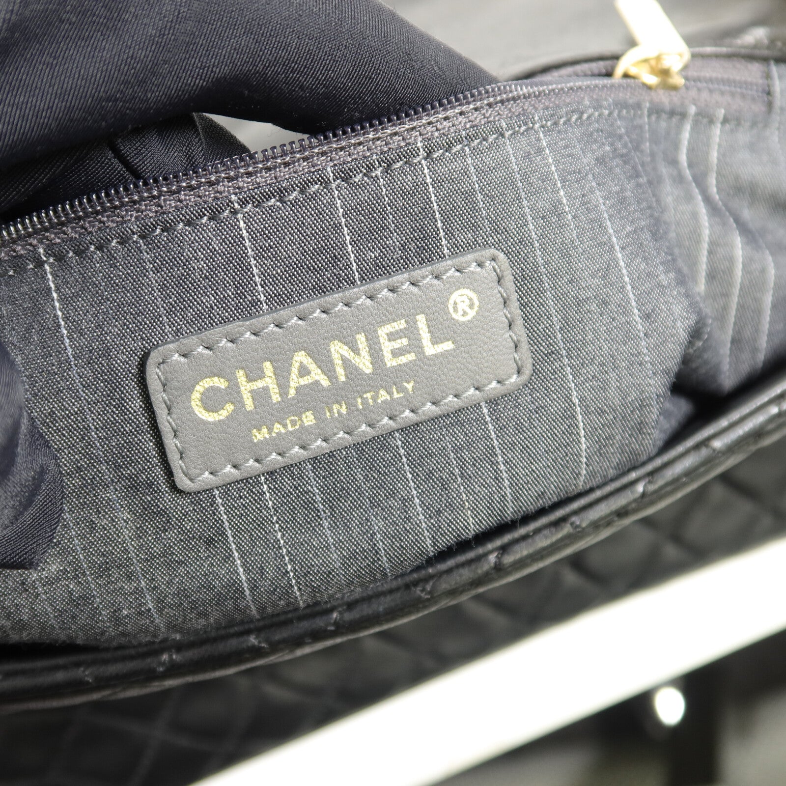 CHANEL 羊皮皮革Chain Shoulder鏈帶肩背袋