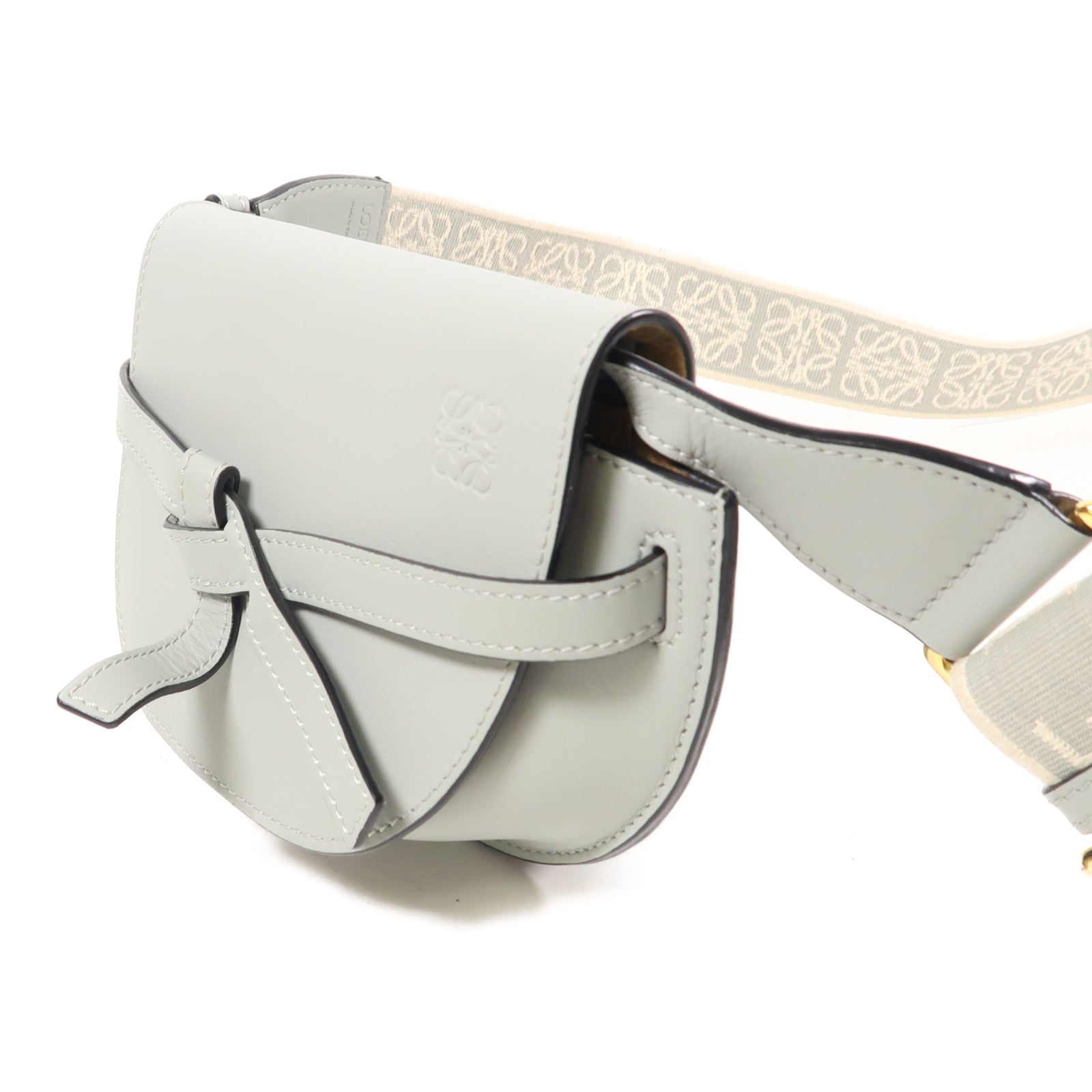 LOEWE 牛皮皮革Mini Gate金扣肩背袋
