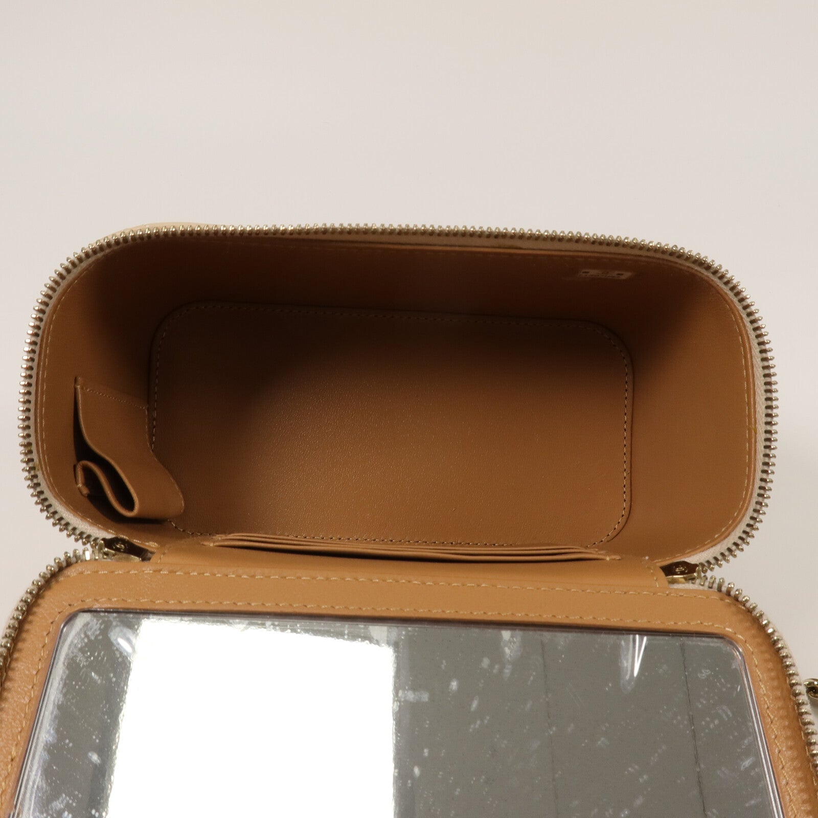 CHANEL 羊皮皮革Vanity Case鏈帶手挽肩背兩用袋