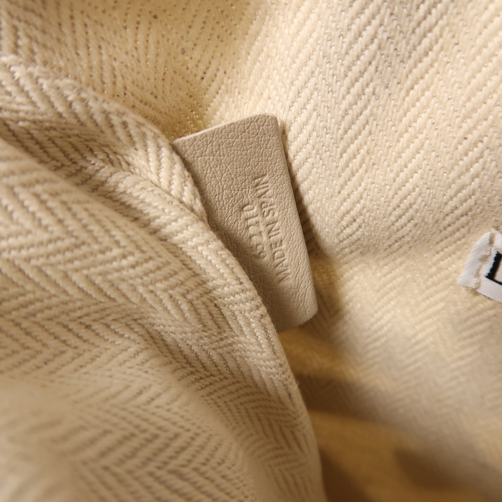 LOEWE 帆布/皮革Cutout肩背袋