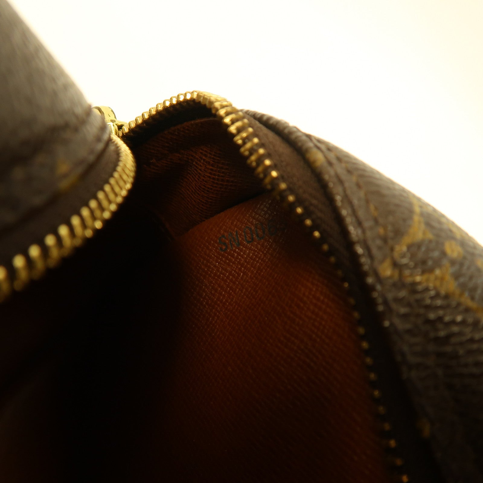 LOUIS VUITTON Monogram Blois金扣肩背袋啡色